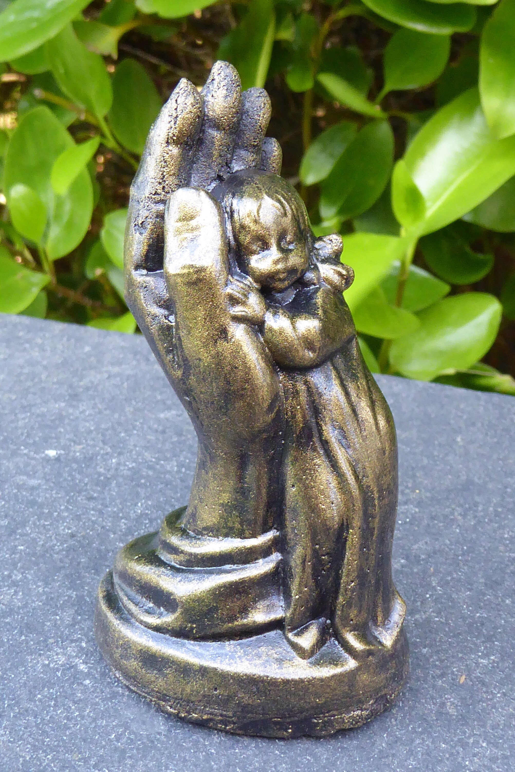Exquisite Aged Brass Effect Child in Hand Cast Stone Garden Ornament 10cm tall