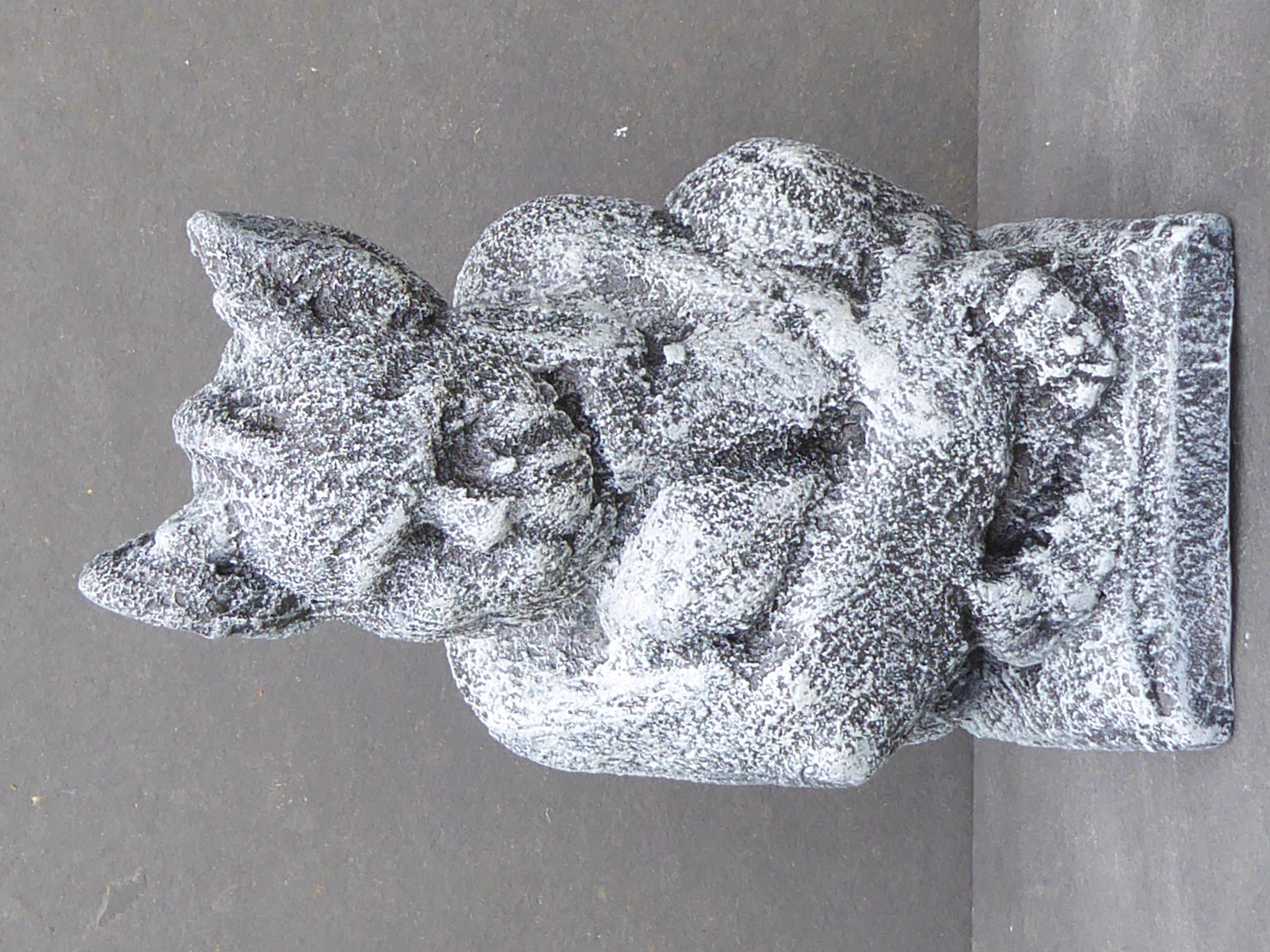 Handcrafted Gargoyle Cast Stone Garden Ornament Aged Effect 27cm tall