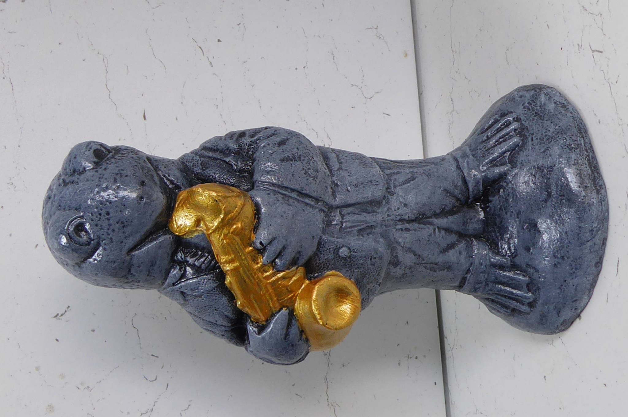 Frog Saxophone Player Aged Effect with Brass Coloured Sax Detail Cast Stone Garden Ornament