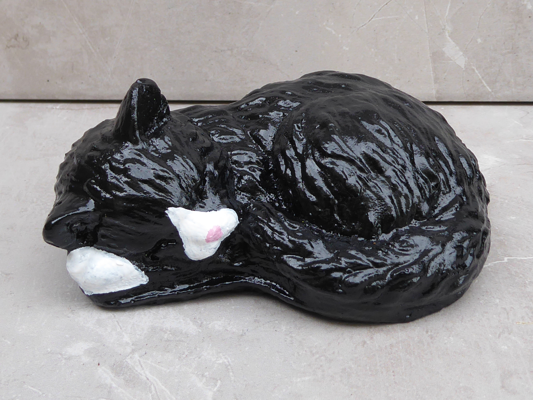 Handcrafted Cute Sleeping Black & White Cat Kitten Cast Stone Garden Ornament