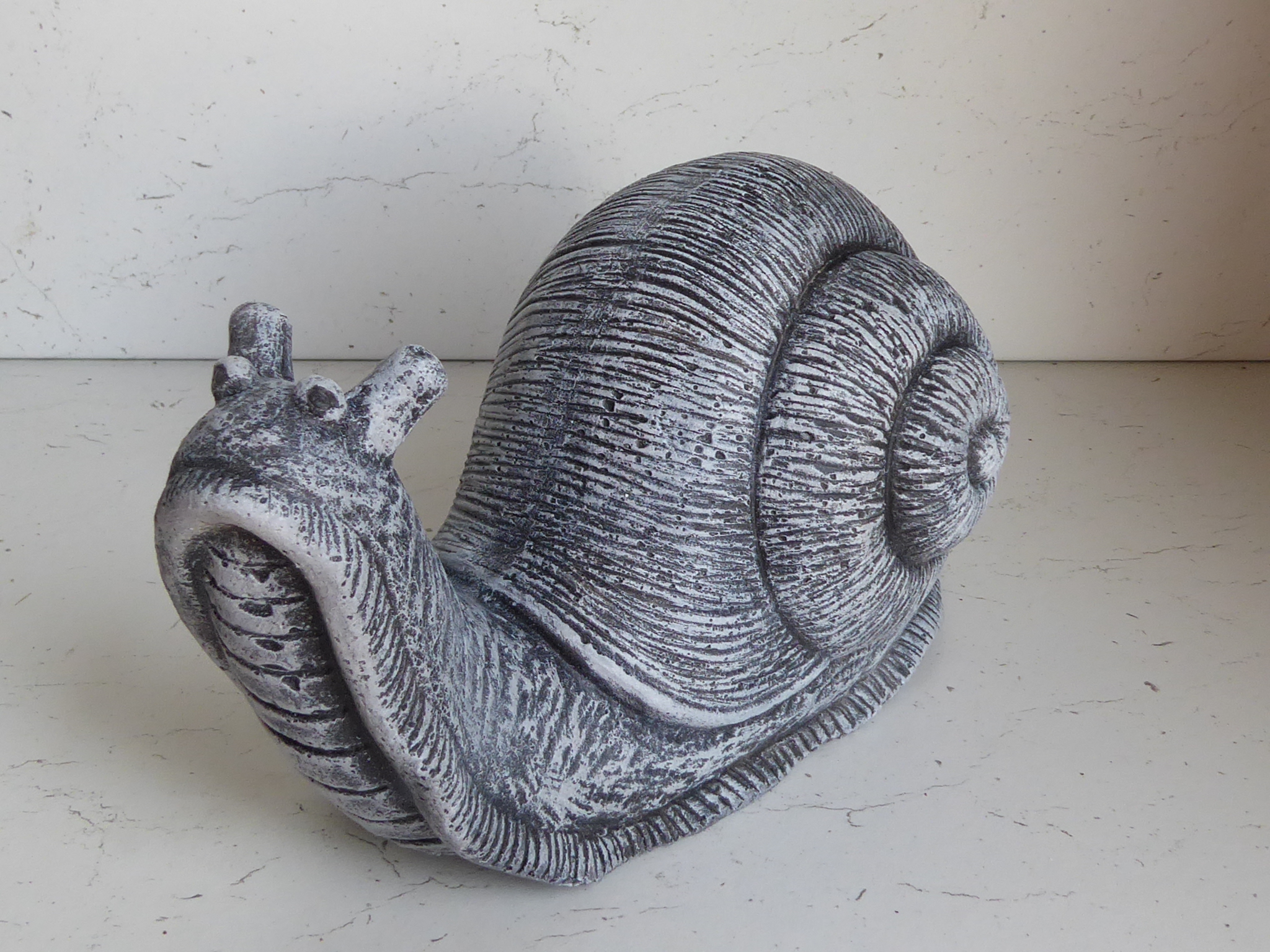 Handcrafted Cast Large Heavy Stone Snail Garden Ornament 22cm long