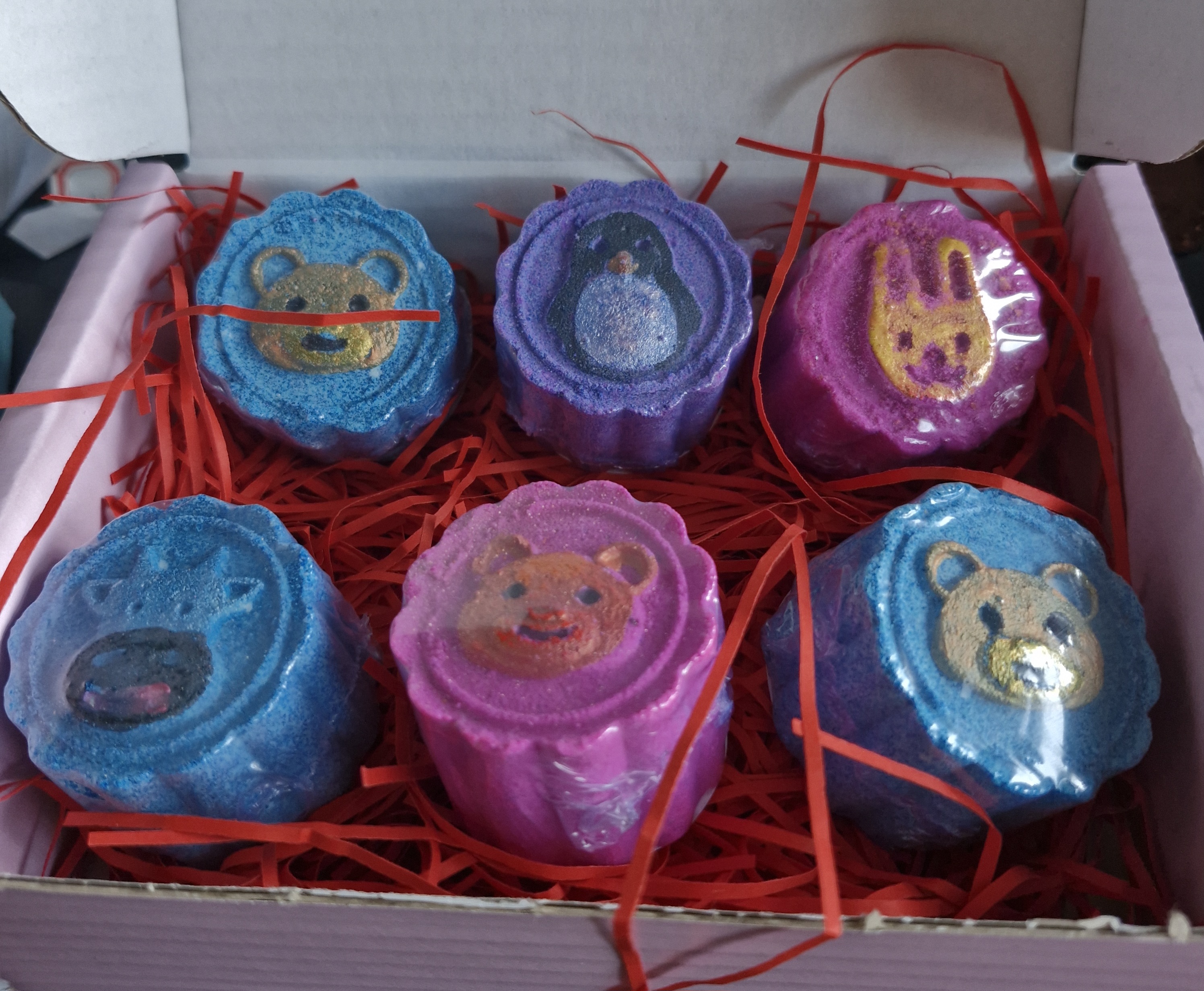 Animal Splash 6 Surprise Bath Bomb Box