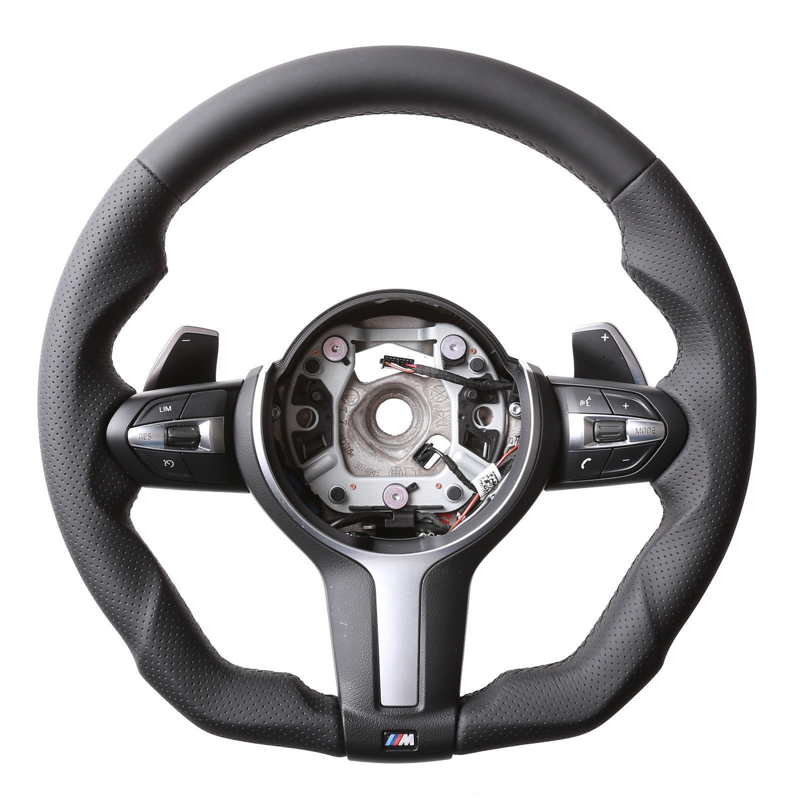 Flat-Bottom Steering Wheel