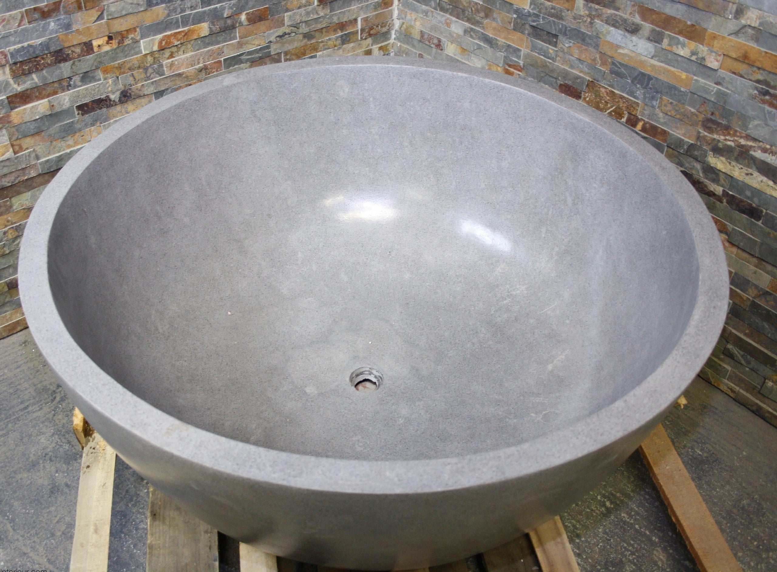 Handcrafted Terrazzo Stone Washbasin - Spa Quality