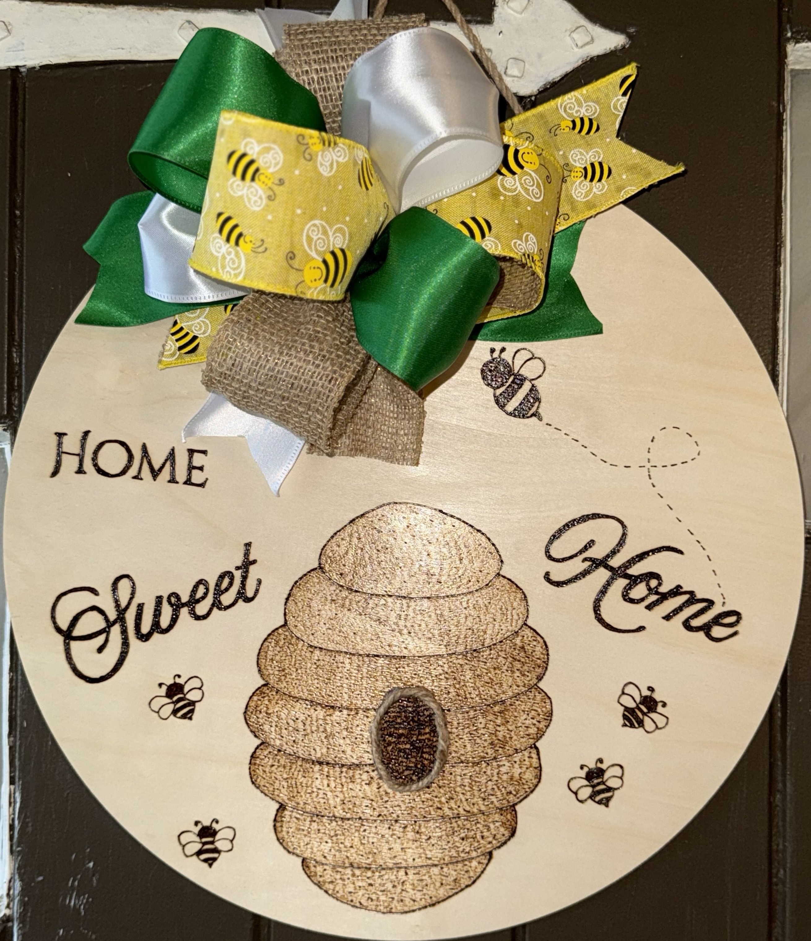 Home Sweet Home Bee Door Hanger