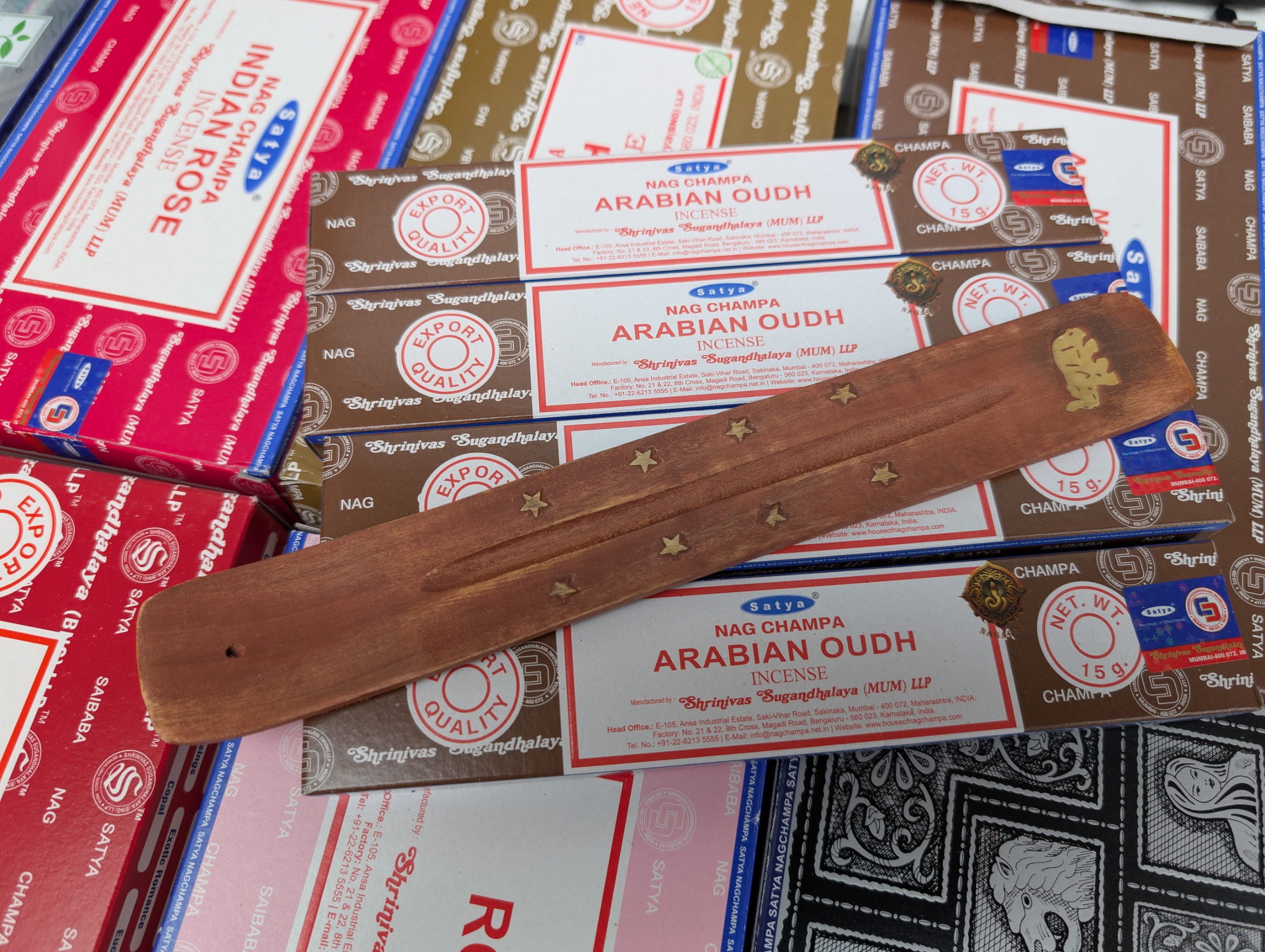 4 Packs of Satya 15g Arabian Oudh Incense plus 1 holder