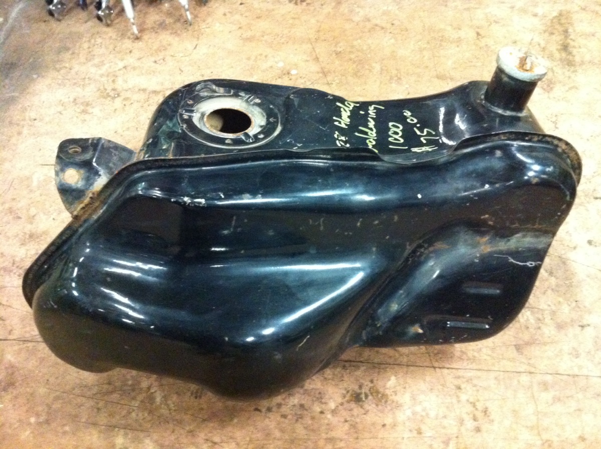 197579 Honda GL1000 Goldwing Fuel Tank