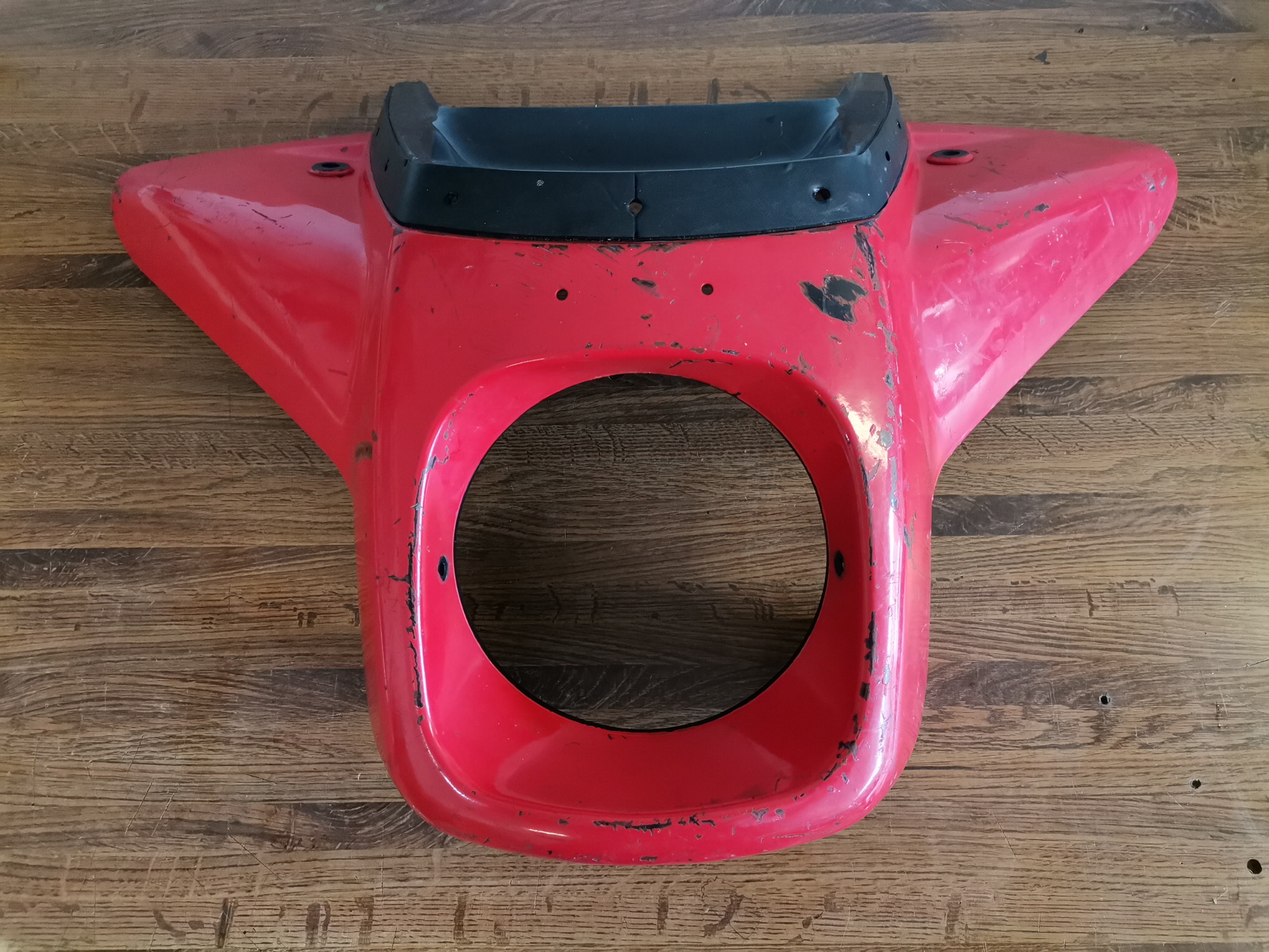 HK05 Honda CBR 900 RR SC44 2000-2001 Rear Under Fairing – Fiberglass Lower Cowl