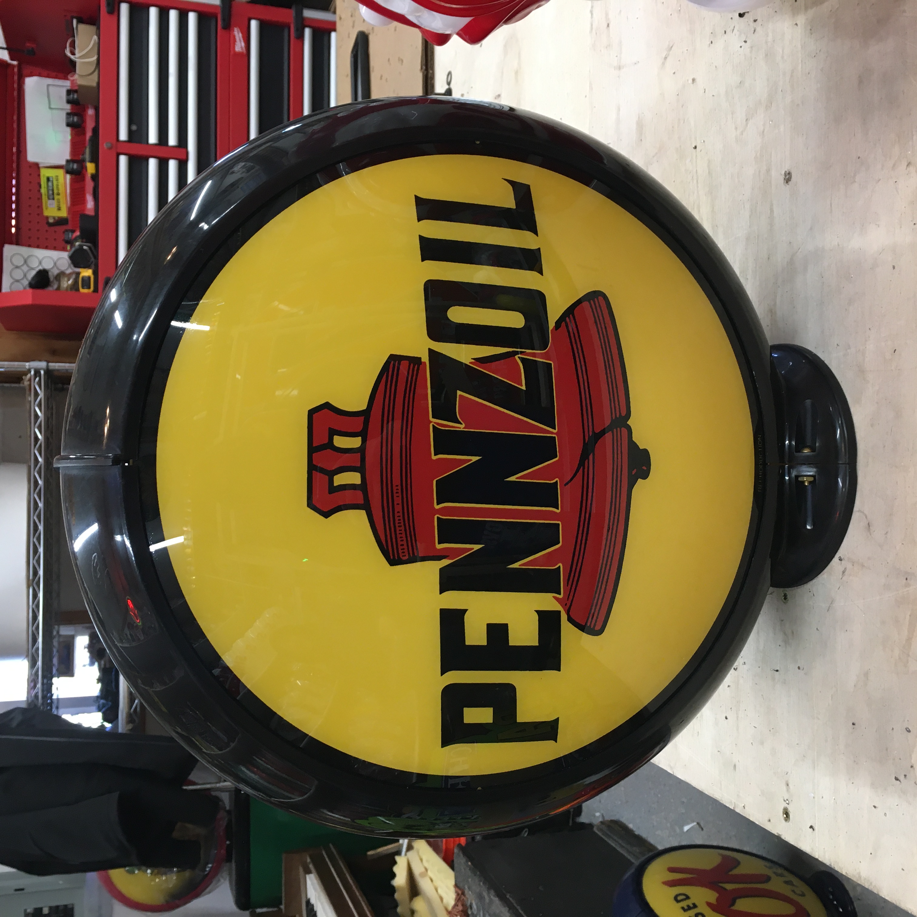Gas Pump Globes / Licensed Pennzoil Gas / Light Up Garage Signs / Pennzoil Gas Pump Globe / Man