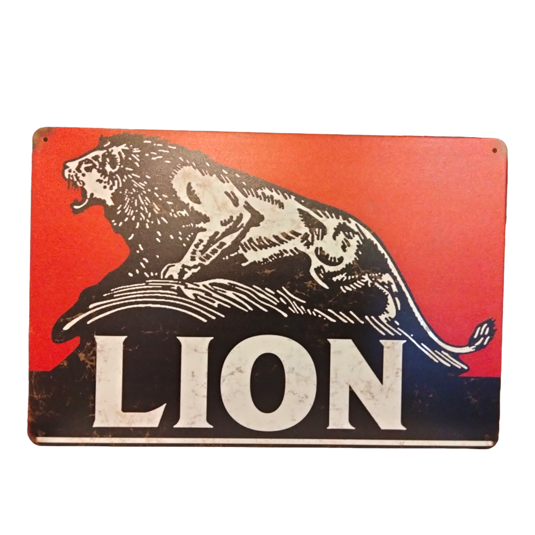 Gilmore Red Lion Sign / Motor Oil / Gasoline / Garage signs