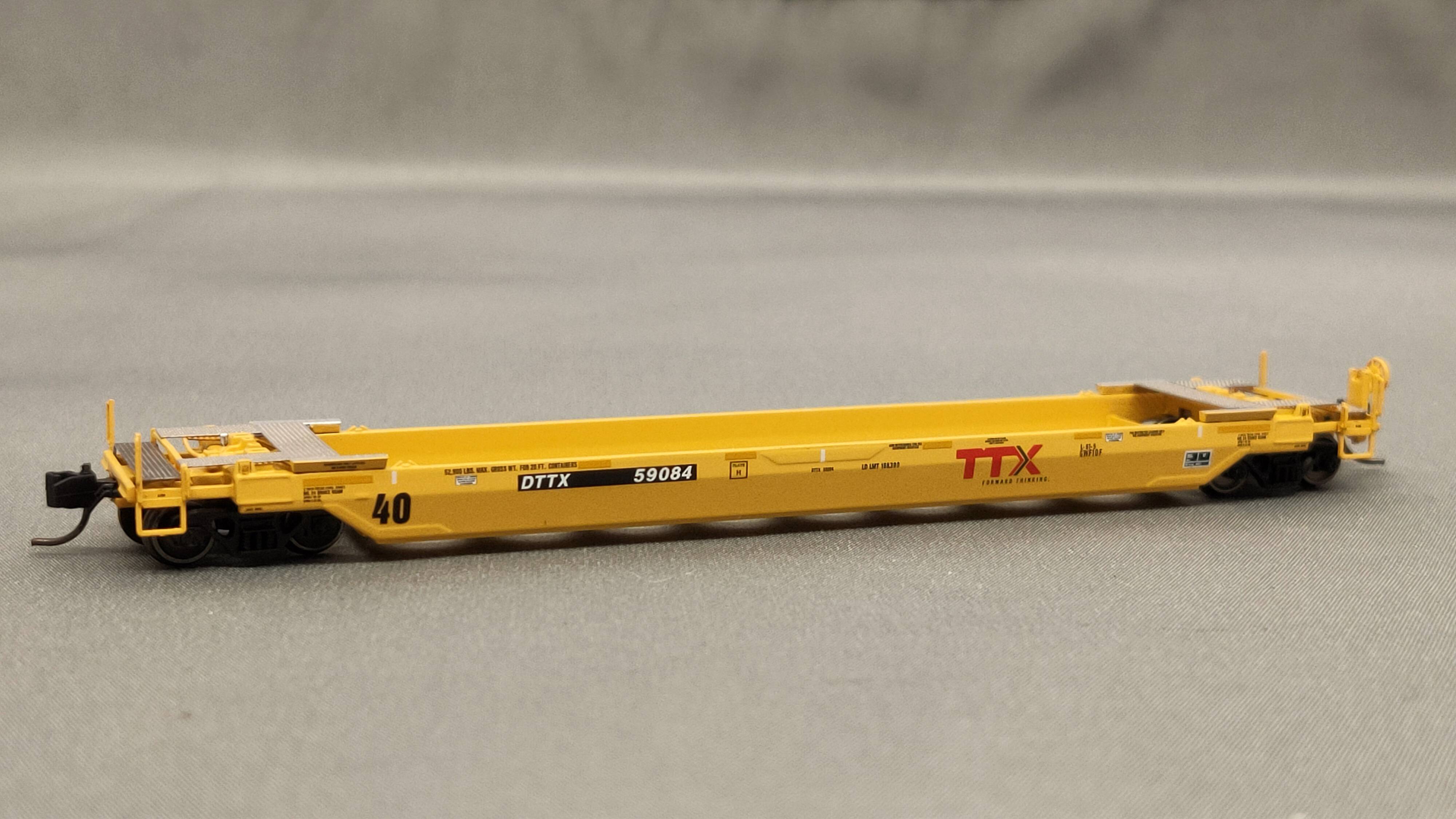 Atlas N Scale. 40' rebuilt well car, TTX forward thinking 1a 59084
