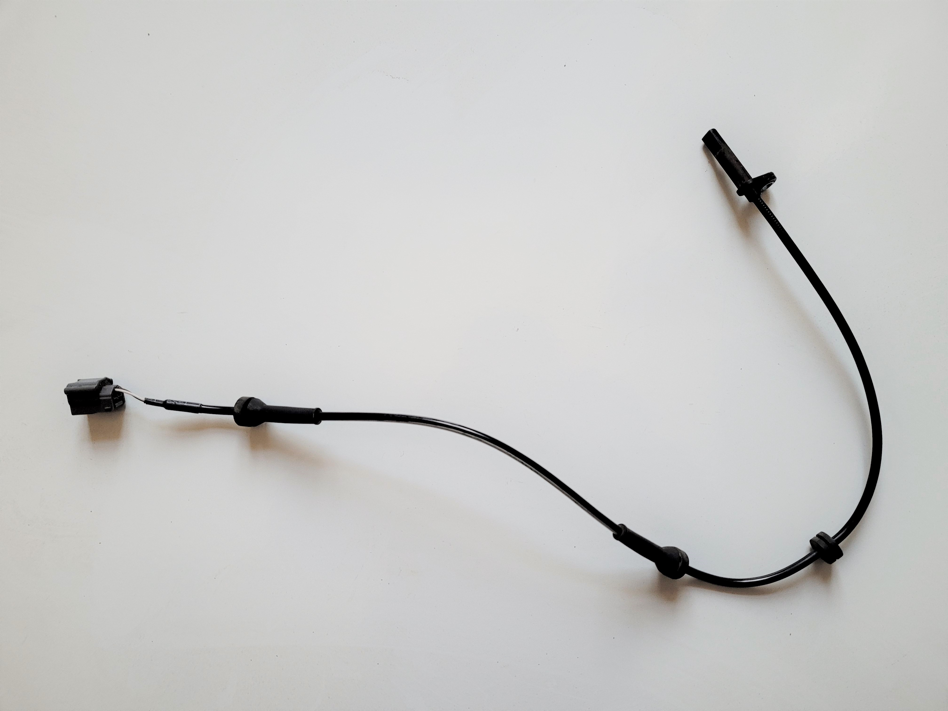 Priekinis ABS daviklis, sensorius, jutiklis, KAIRĖ/DEŠINĖ, ABS Sensor