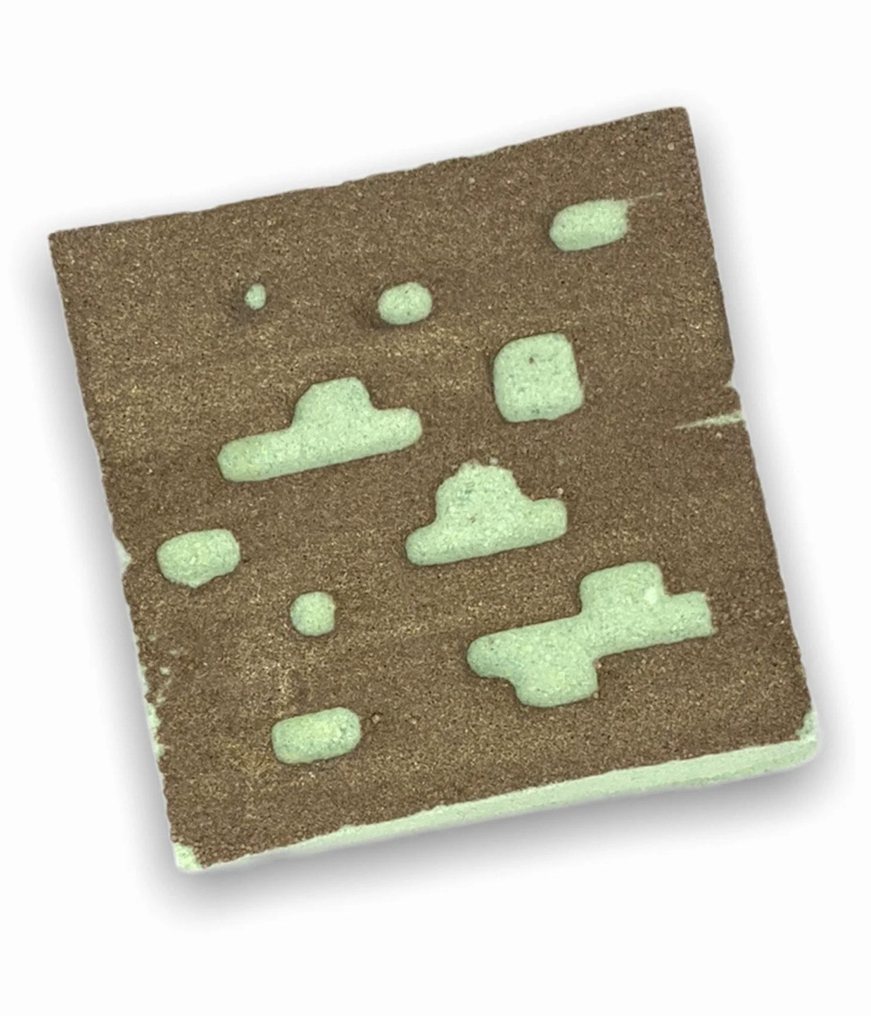 Mine craff bath bomb
