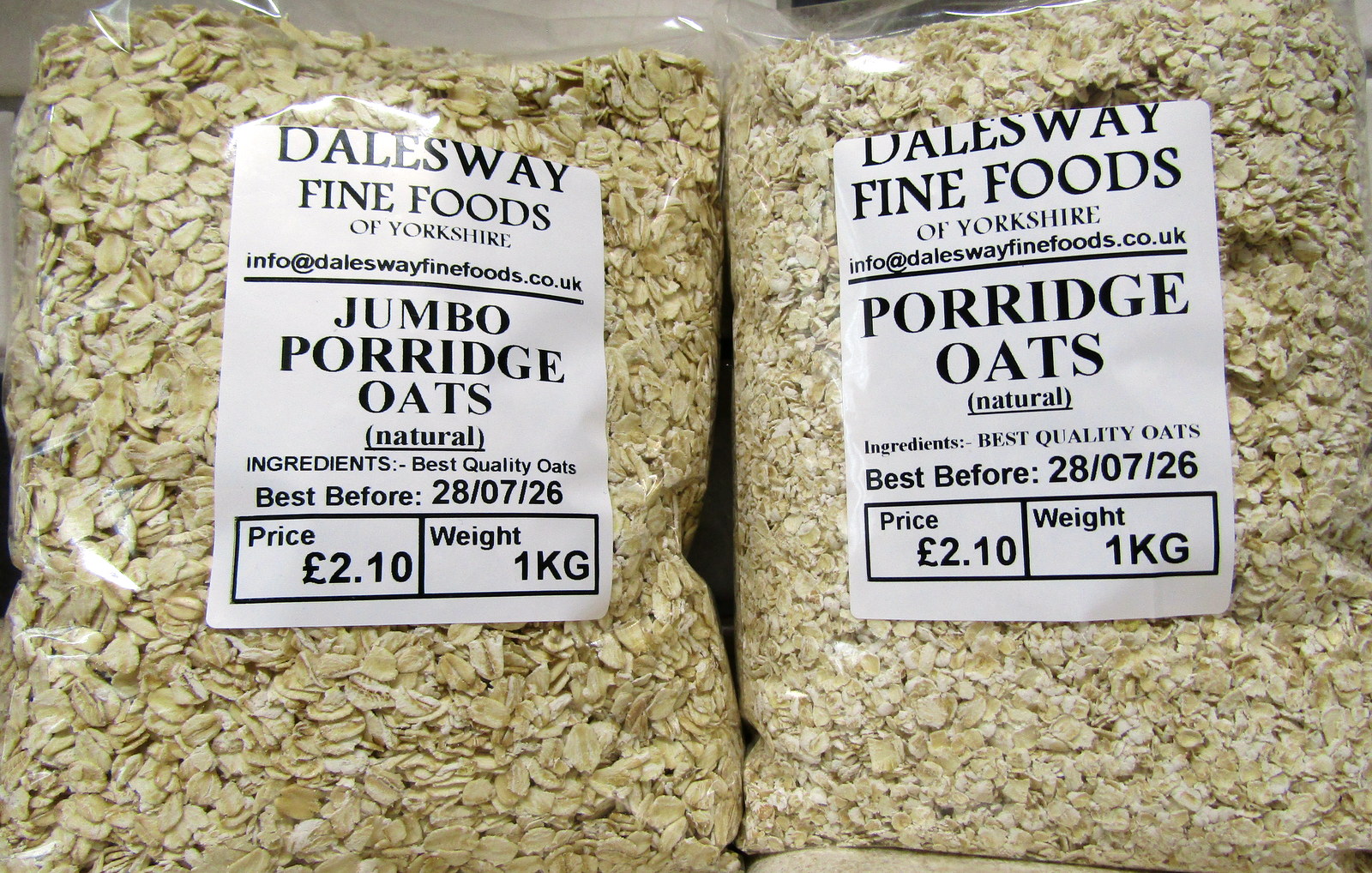 1 x Jumbo Oats & 1 x Porridge Oats In 1k Bags