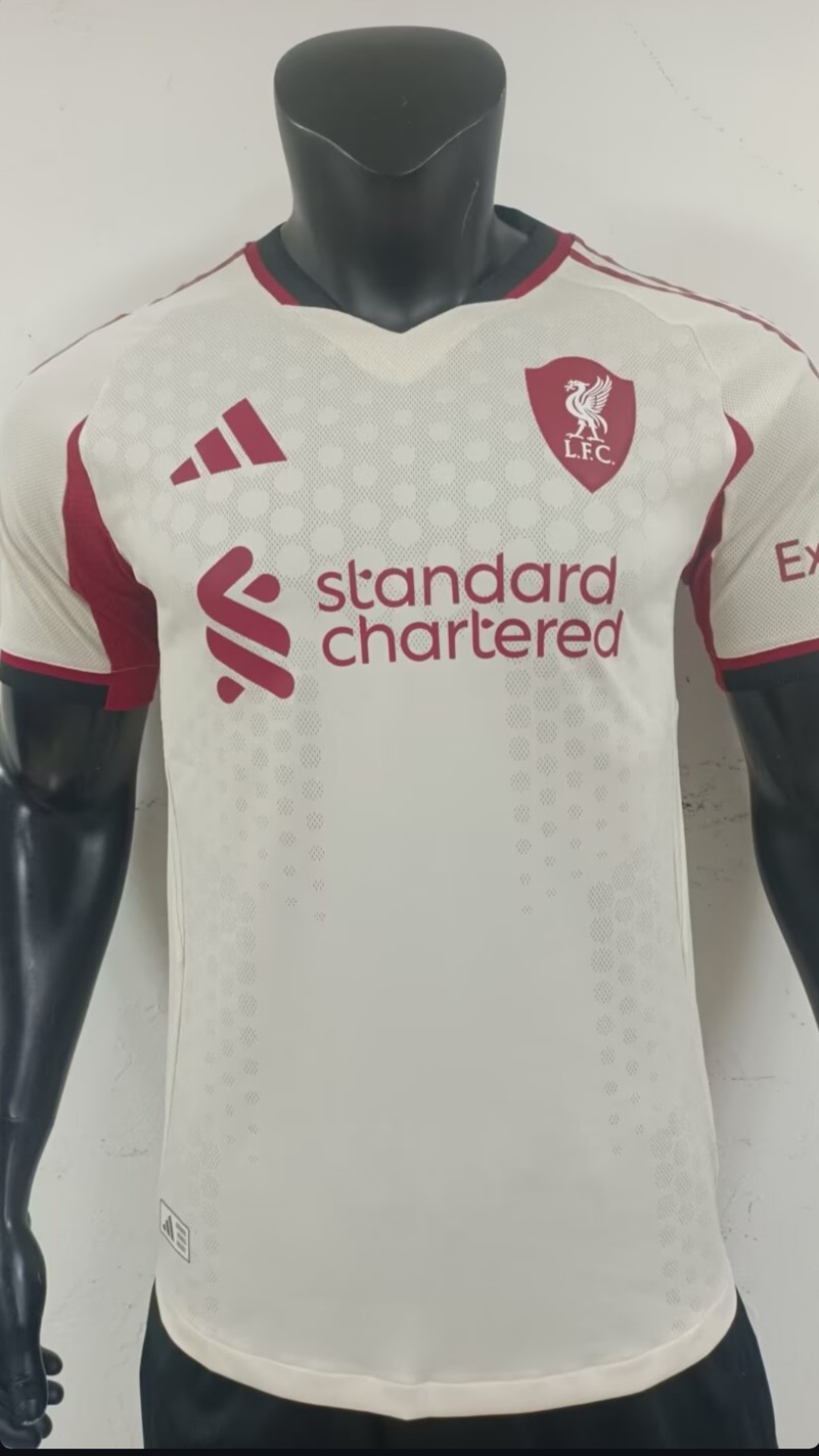 Liverpool away player version