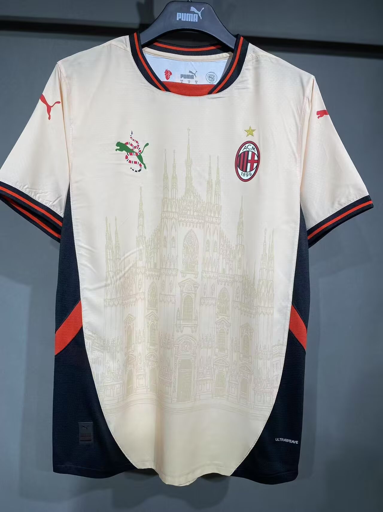 Ac Milan Gucci