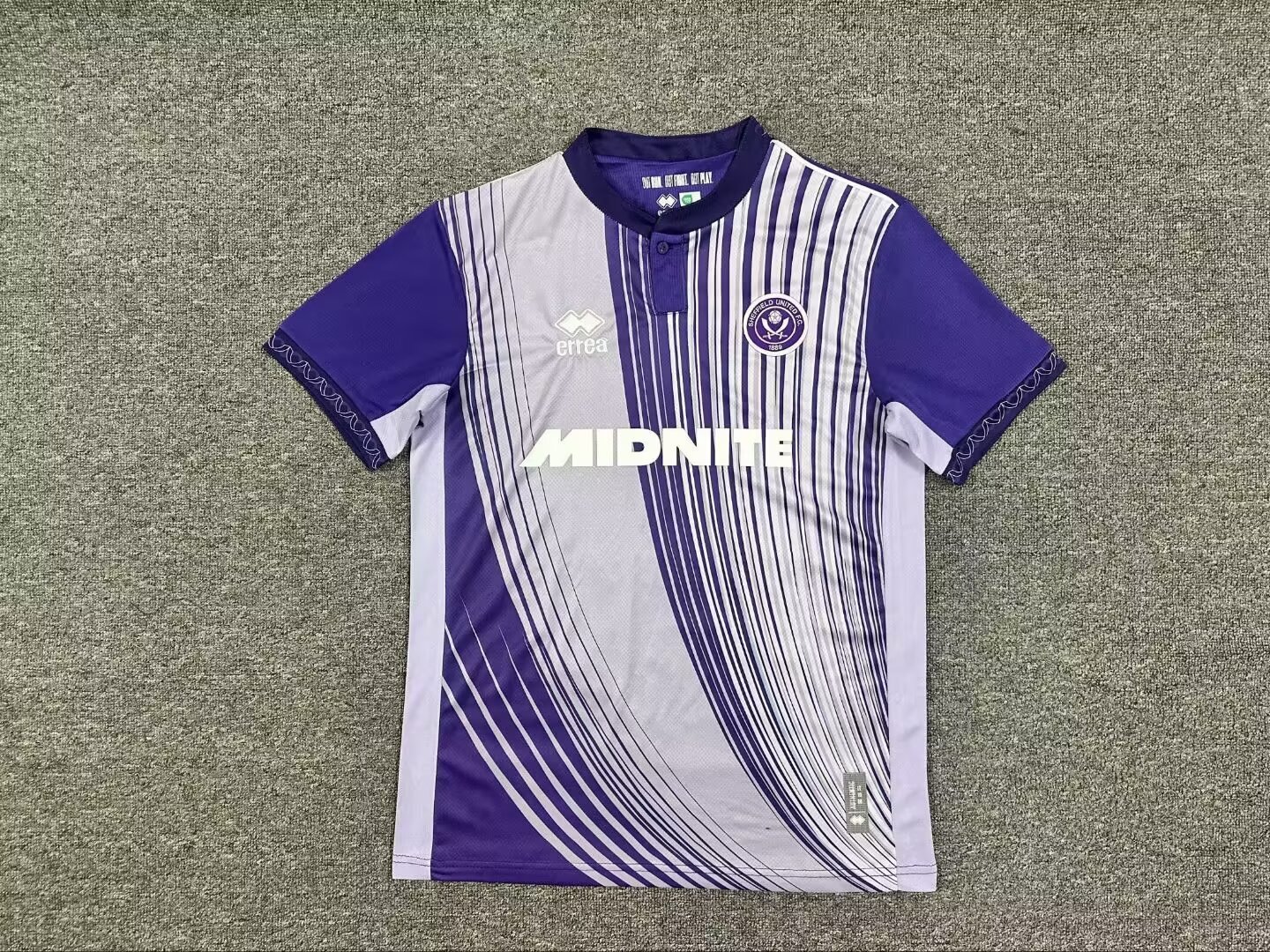Sheffield United away adults
