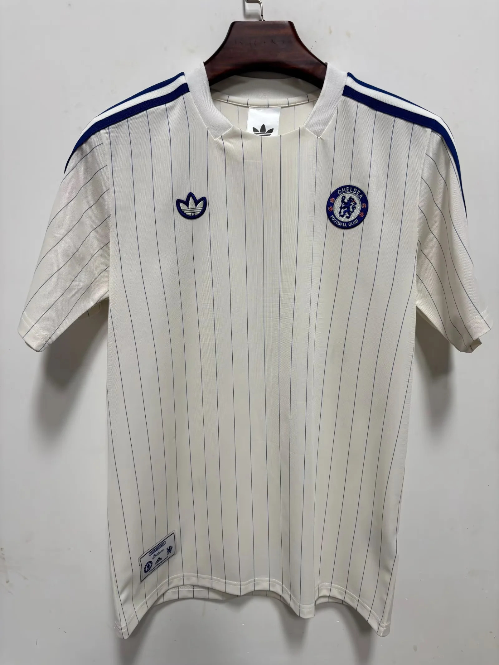 Chelsea adidas style