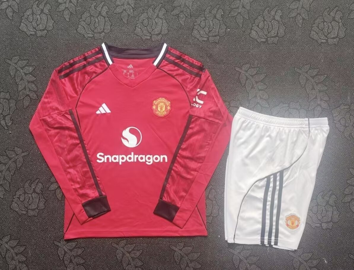Manchester United home long sleeve kids