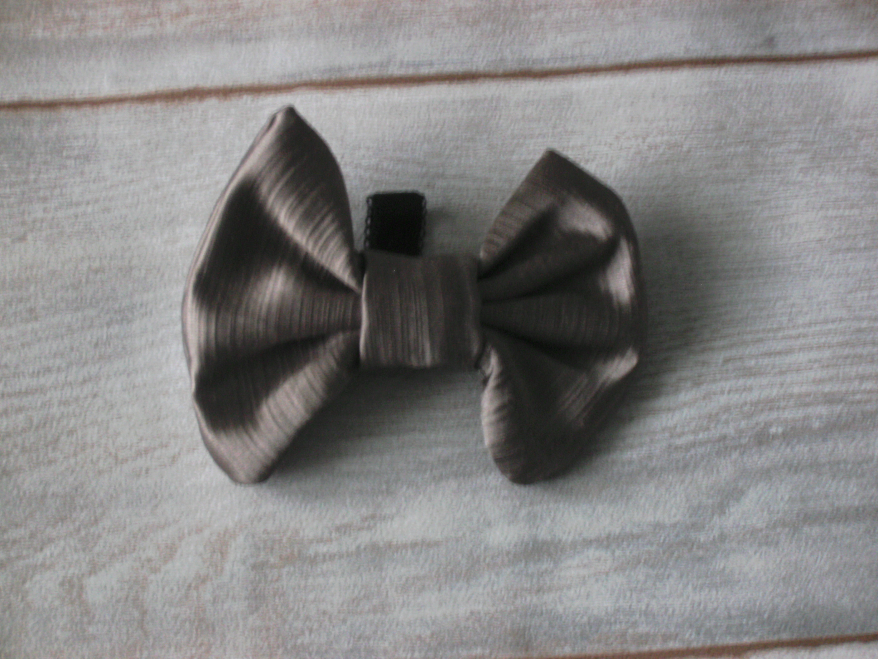Shiny Taupe Medium Size