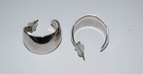 Plain hoops