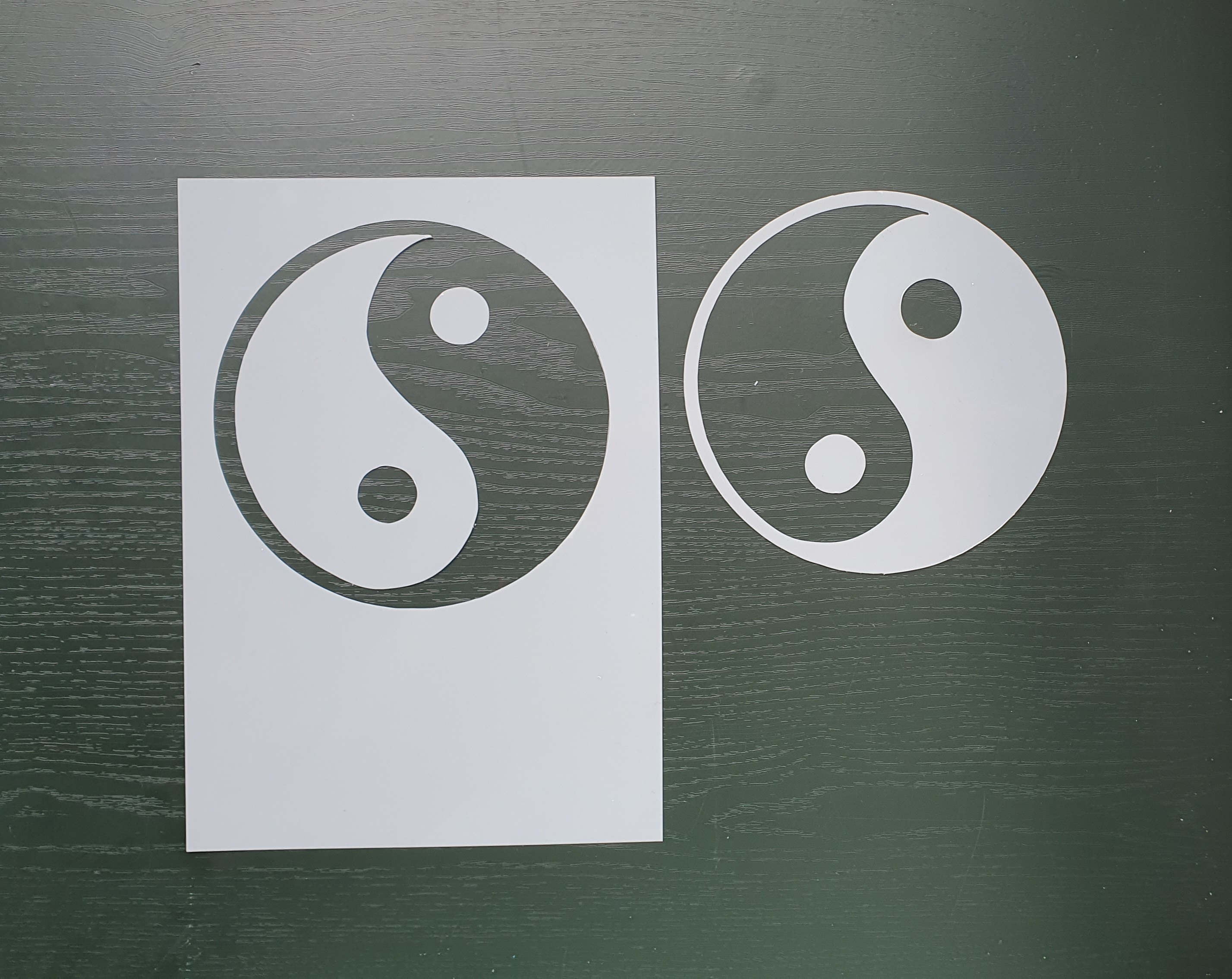 Yin Yang Mask & Stencil Set