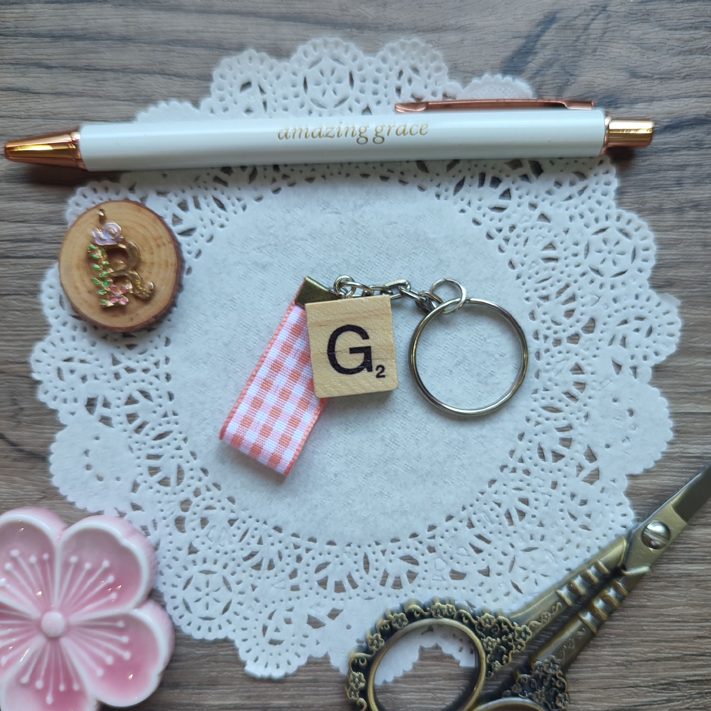 Monogram Scrabble Tile and Peach Plaid Ribbon Keychain (Letter G)