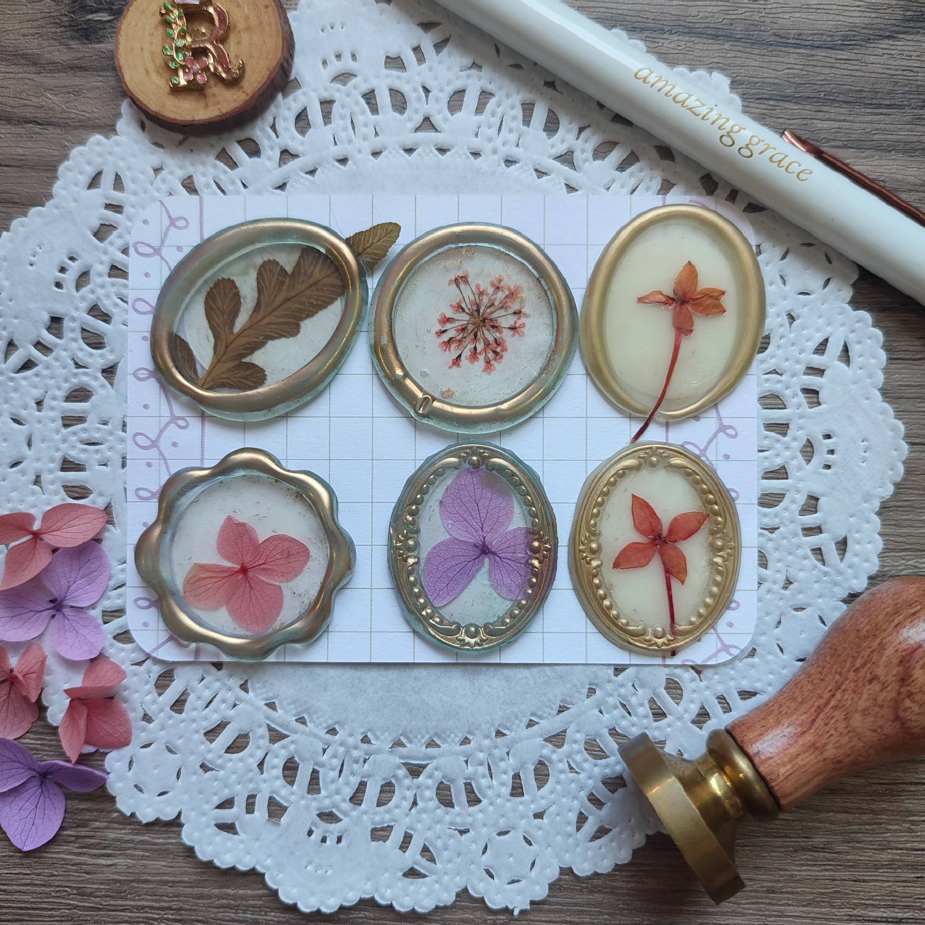 Pre-made Wax Seals with Dried Flowers Set 1