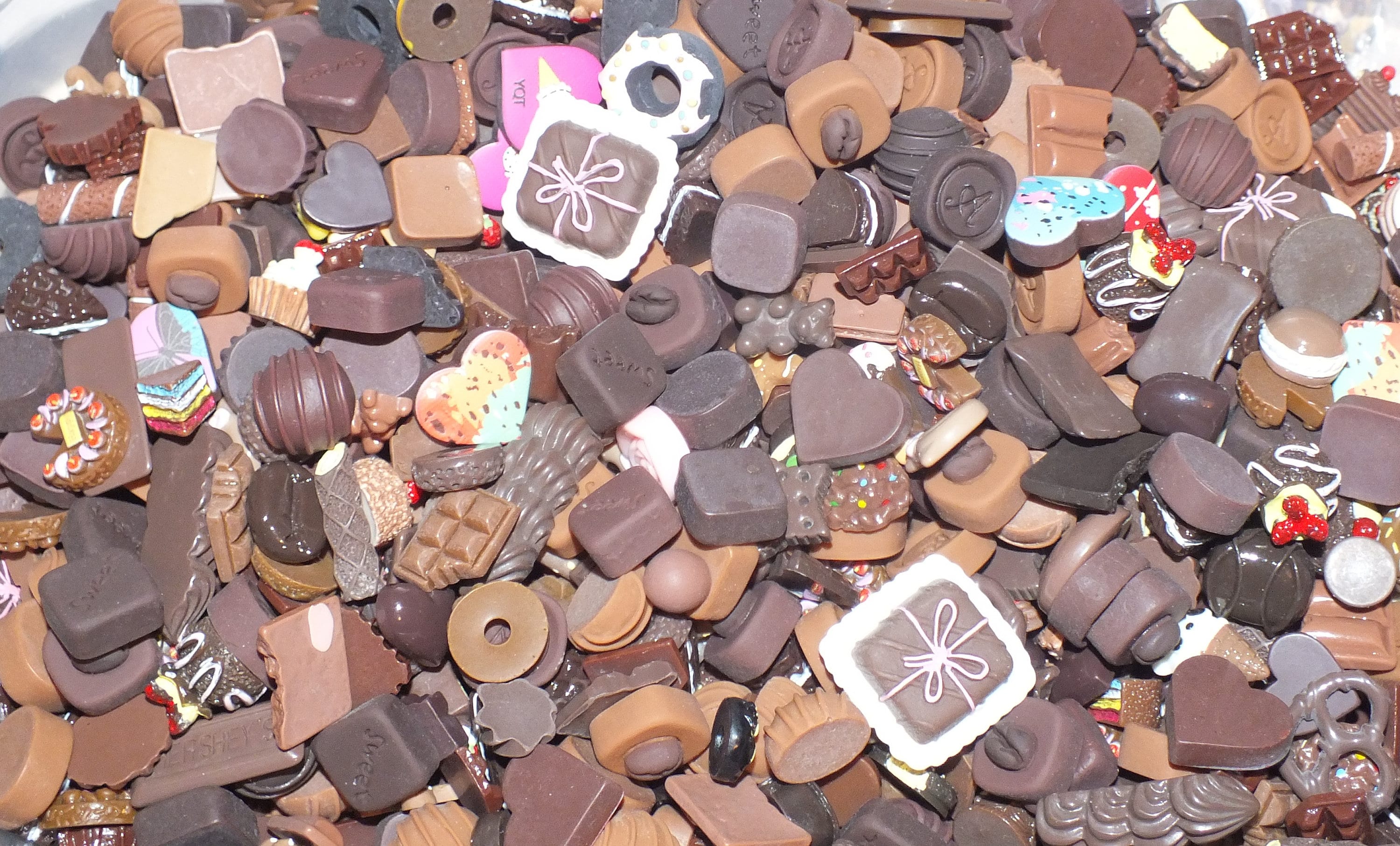 Mixed Fake Chocolate Food Sweets Cakes Cookie Donut Biscuit Flatback Choose