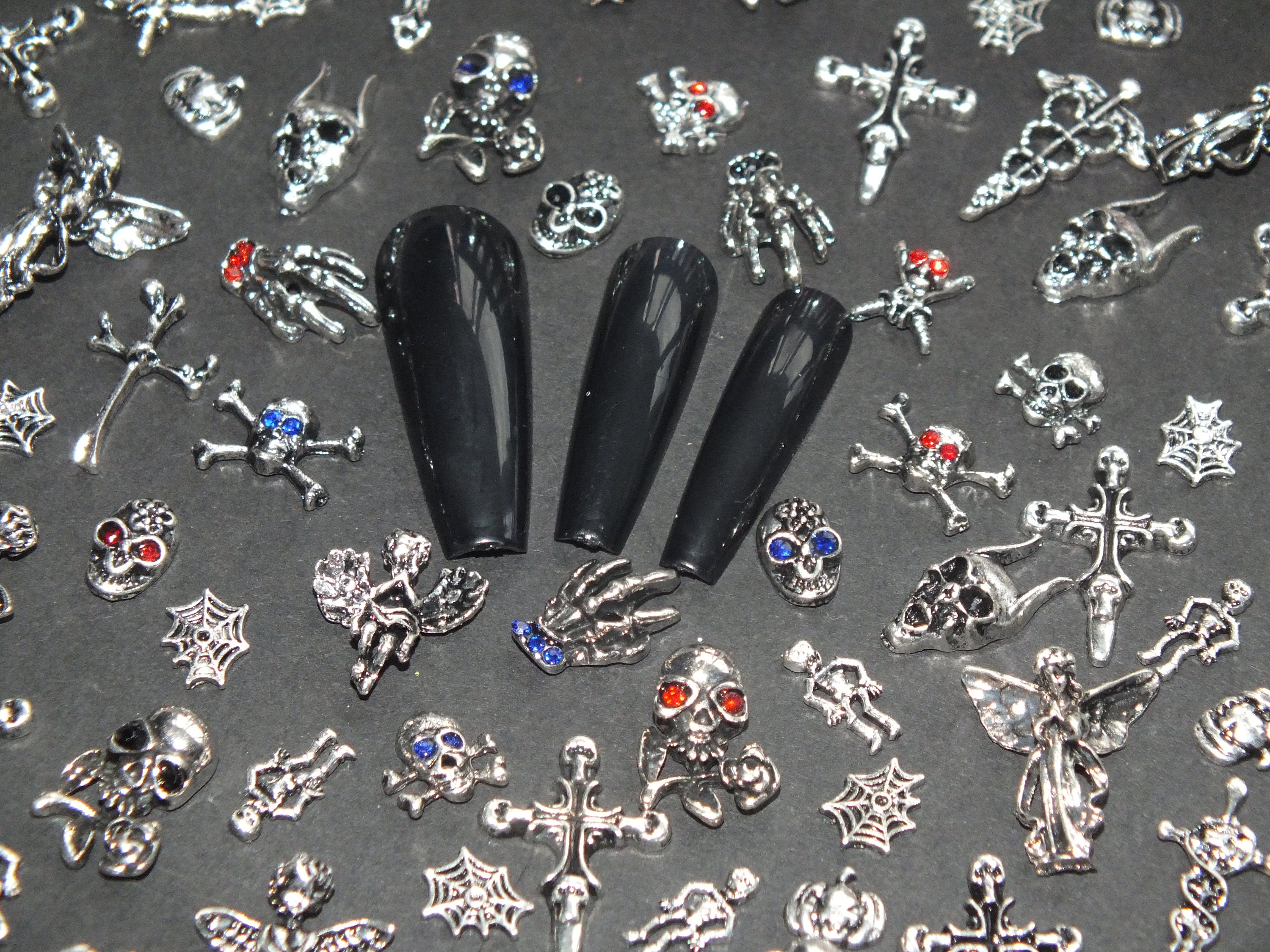 Halloween Spooky Skull Cross Spider Web Pumpkin Gothic Horror Punk Metal Alloy Nail Art Charms