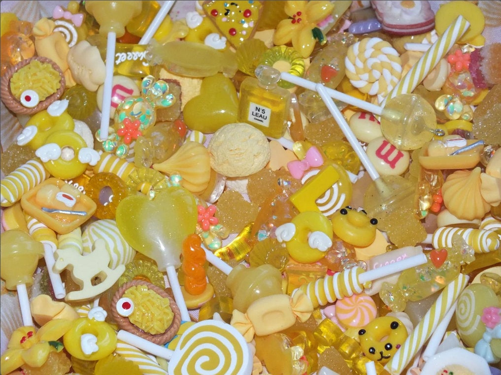 New Designs Yellow Mixed Candy Resin & Clay Lollipop Sweets Fake Flatback Food Charms Cabochon DIY C