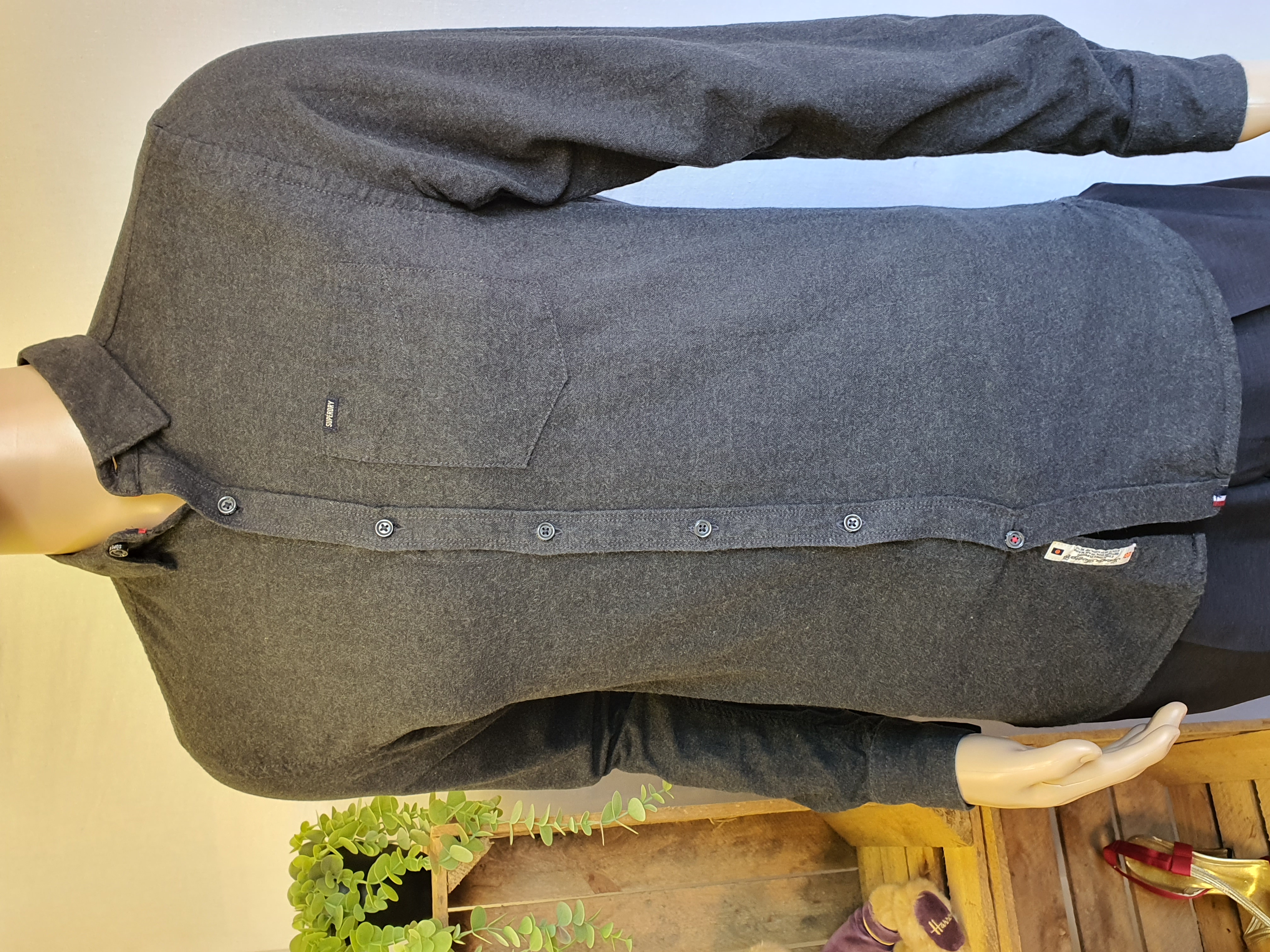 SUPERDRY Mens Dark Grey Shirt Size Small 36" - 38"