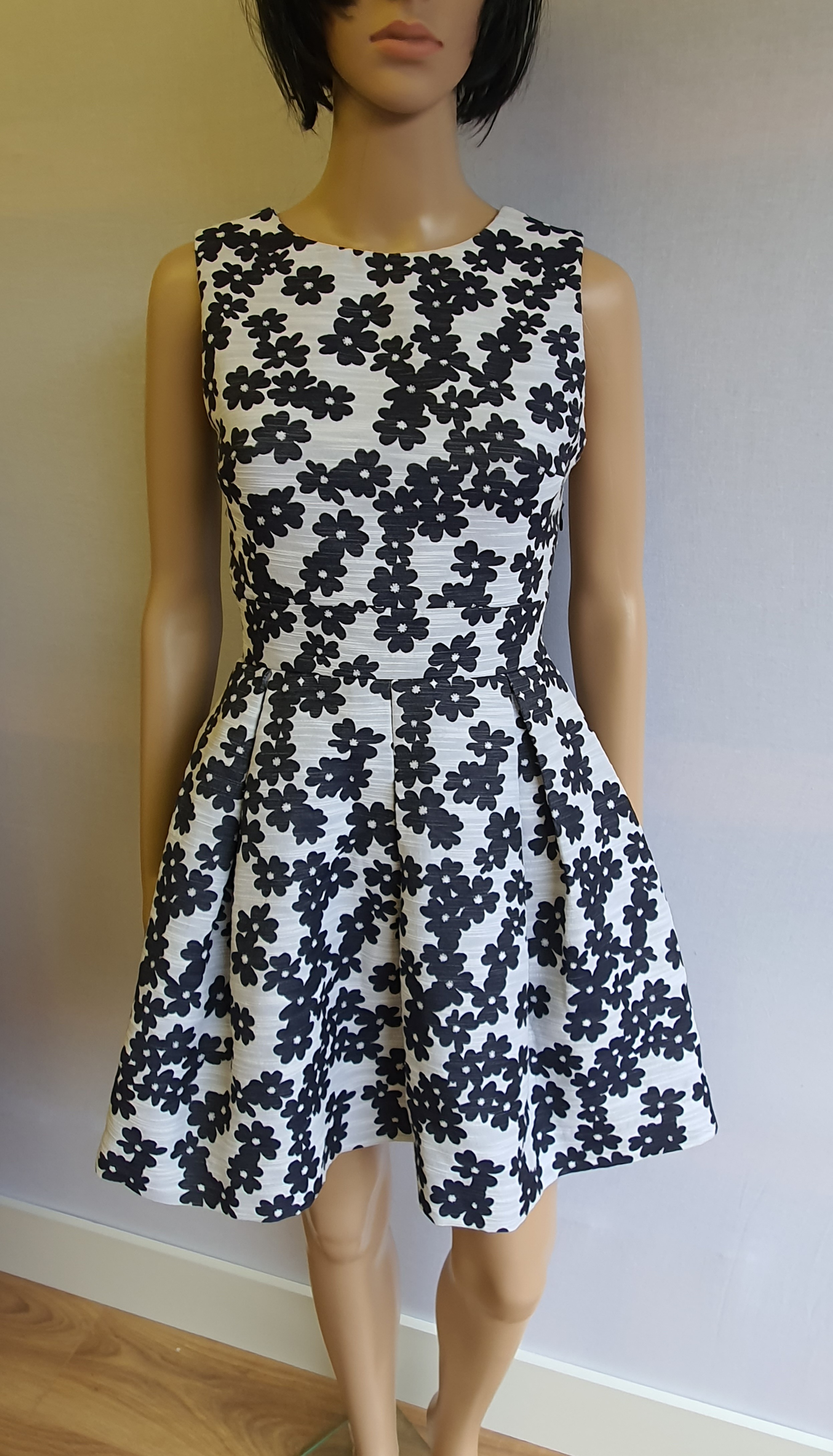 JACK WILLS Party Floral Sleeveless Cocktail Dress size UK 6