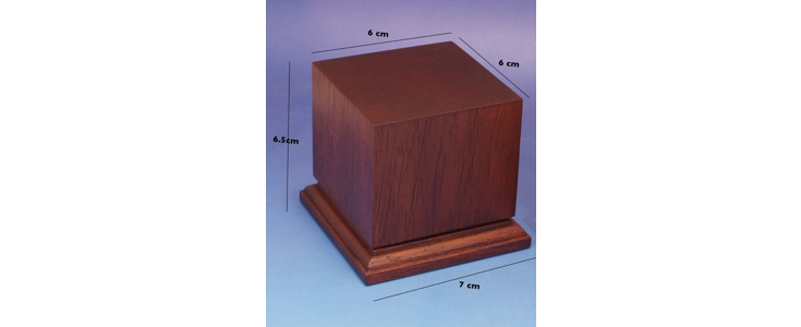 ONE WOODEN BASE LIGHT BROWN