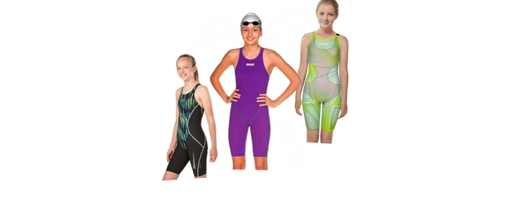 Girls racing kneeskins