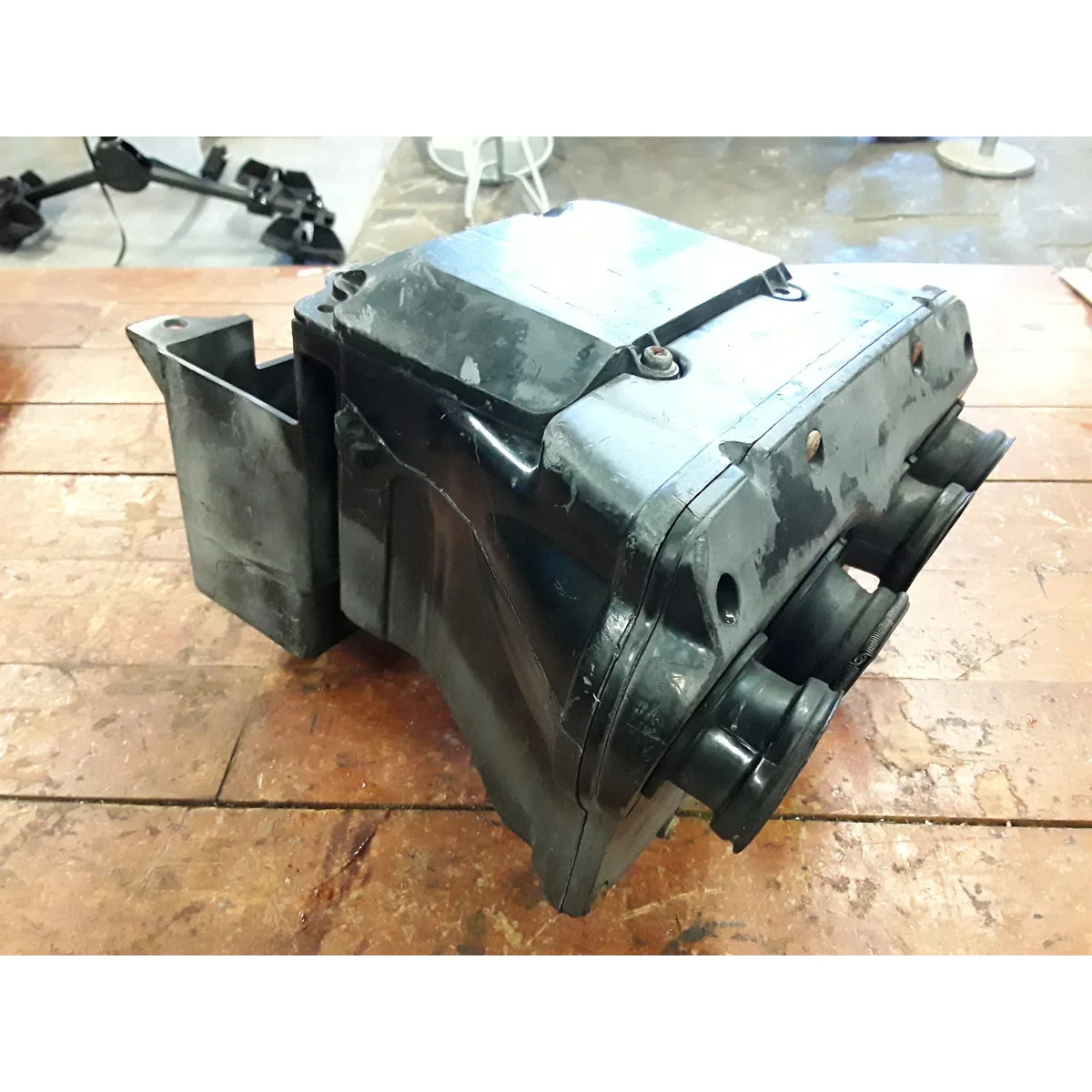 1985-87 Kawasaki ZX600R GPZ600 Ninja Air Box