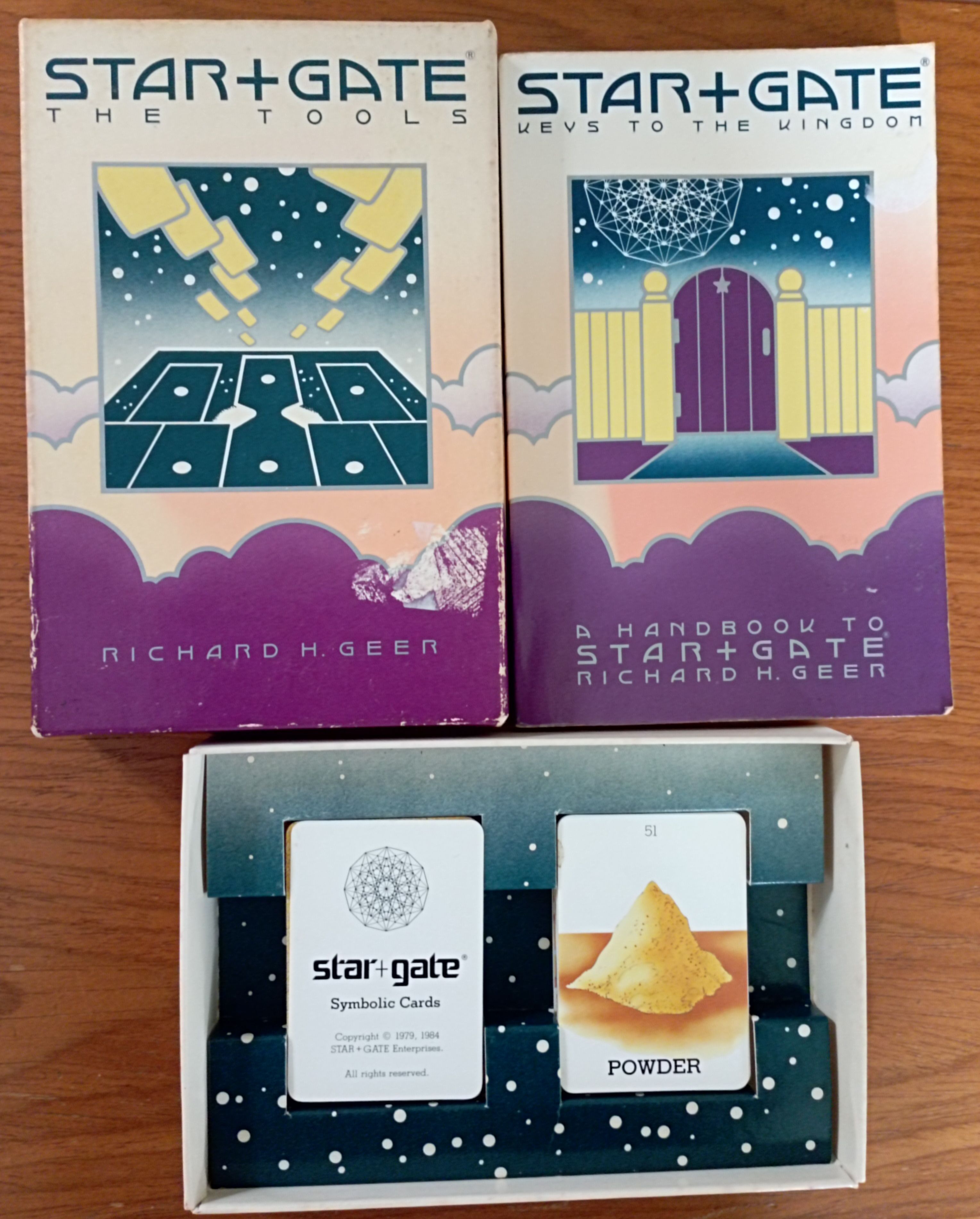 Tarot & Oracle Cards