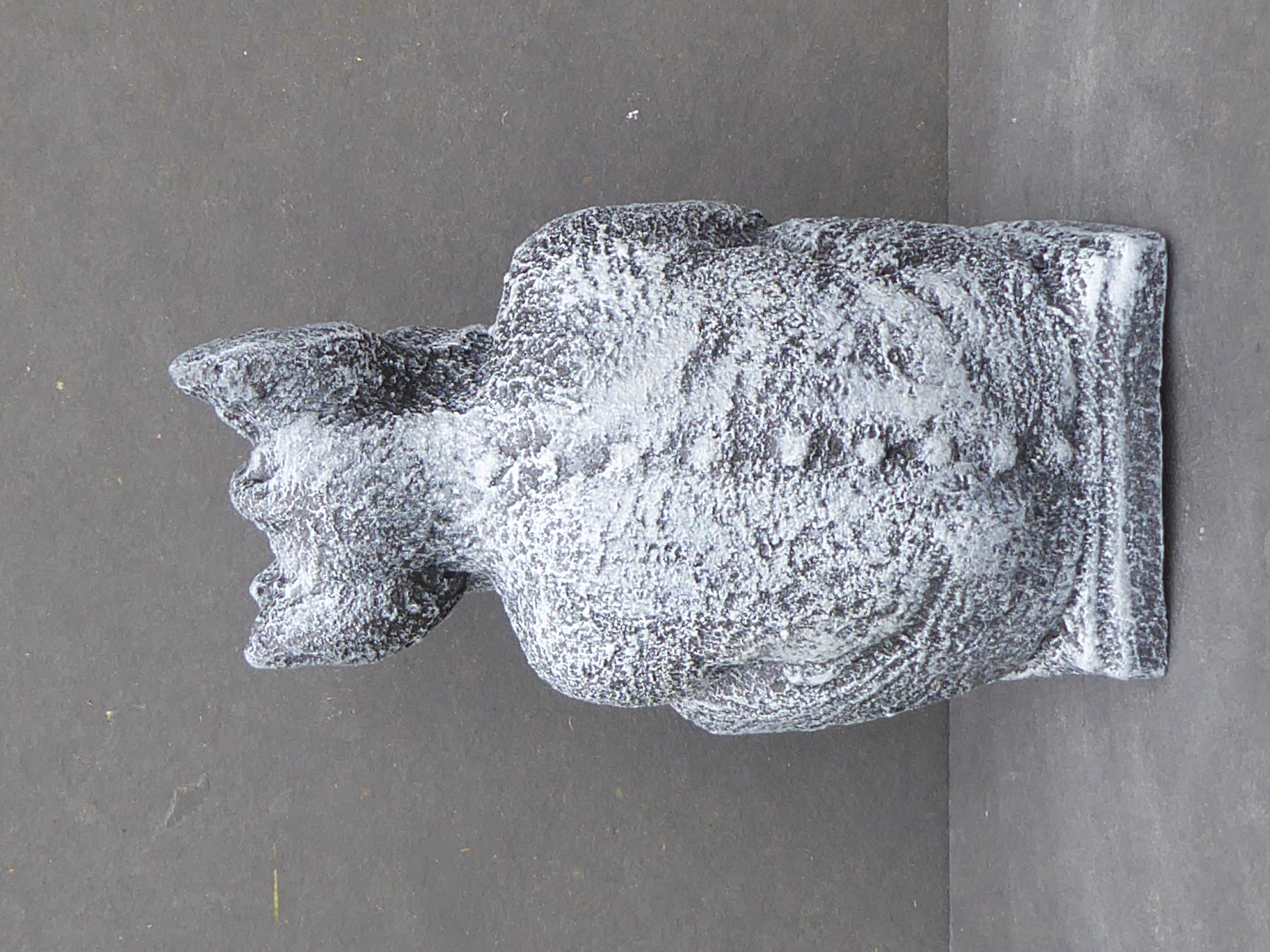 Handcrafted Gargoyle Cast Stone Garden Ornament Aged Effect 27cm tall