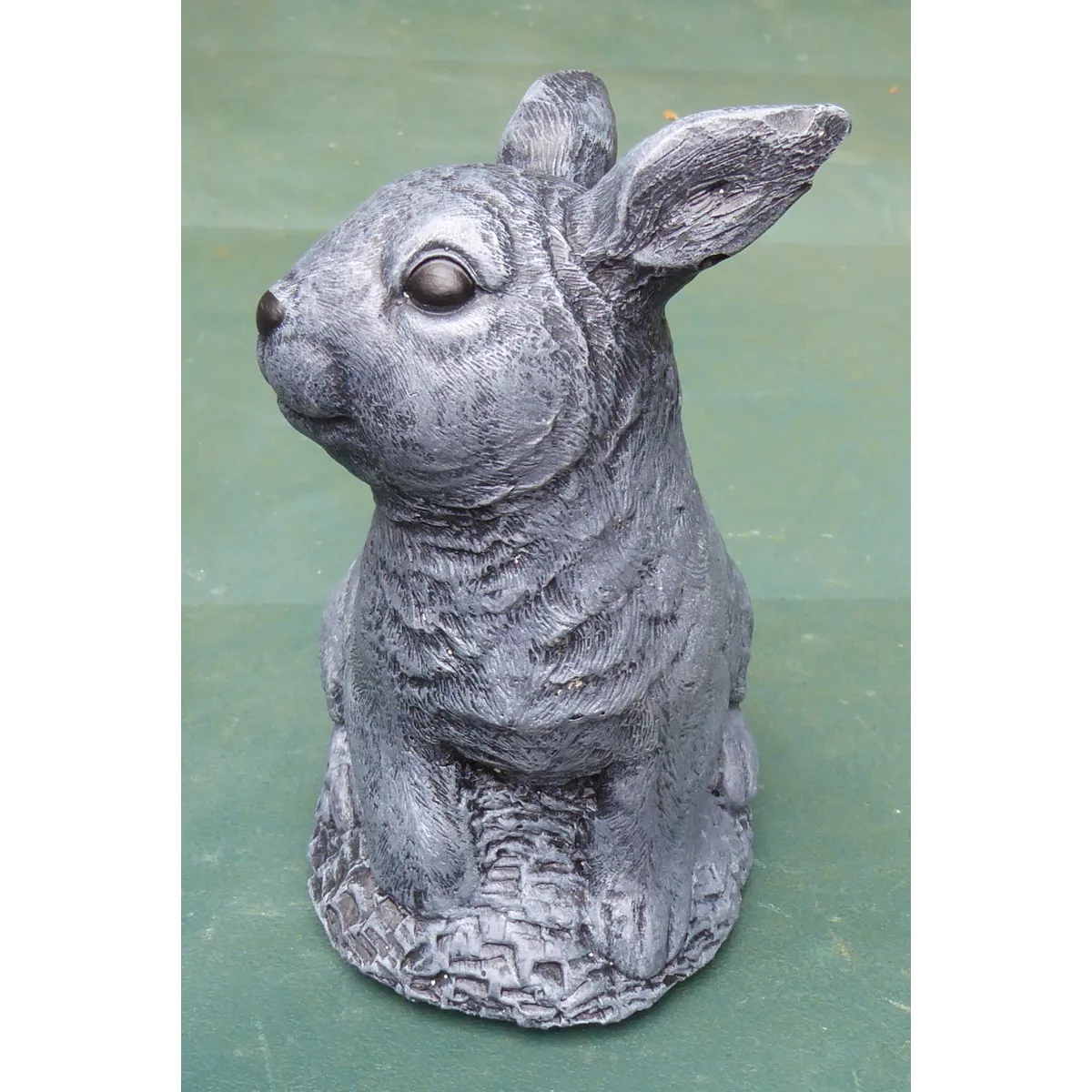 Adorable Cast Stone Sitting Rabbit Garden Ornament 15½cm tall