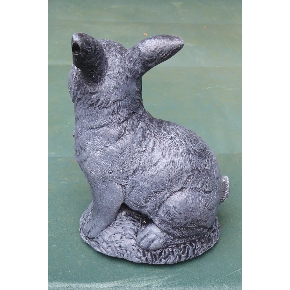 Adorable Cast Stone Sitting Rabbit Garden Ornament 15½cm tall