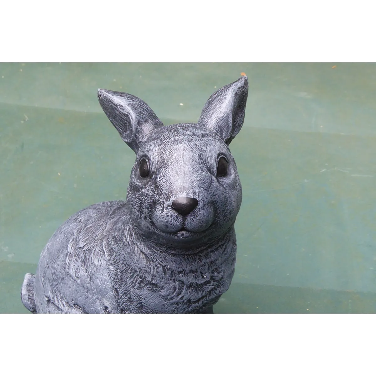 Adorable Cast Stone Sitting Rabbit Garden Ornament 15½cm tall