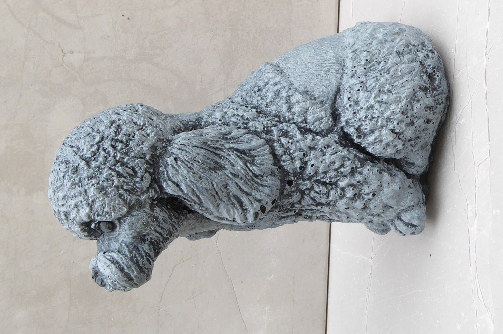 Cute Sitting Poodle Dog Cast Stone Garden Ornament Hand Crafted 16½cm tall