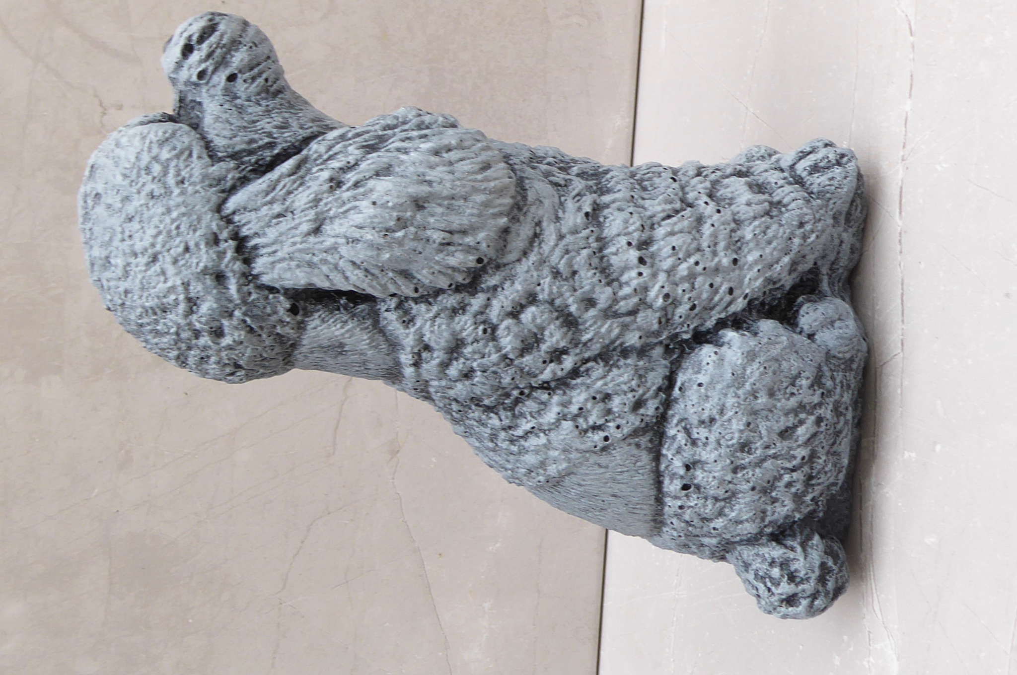 Cute Sitting Poodle Dog Cast Stone Garden Ornament Hand Crafted 16½cm tall