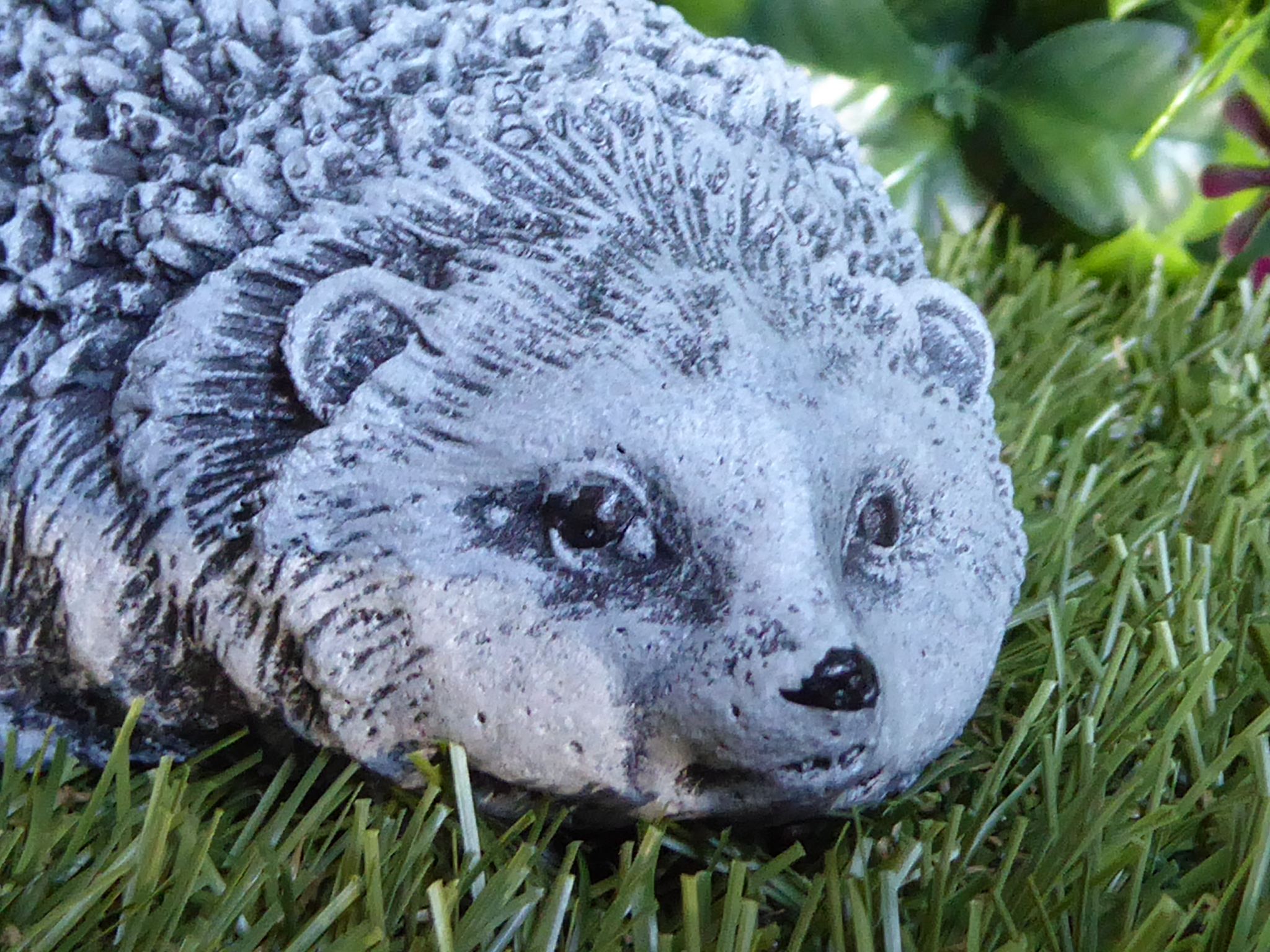 Adorable Baby Hedgehog Cast Stone Garden Ornament Hand Crafted Aged Effect 9½cm