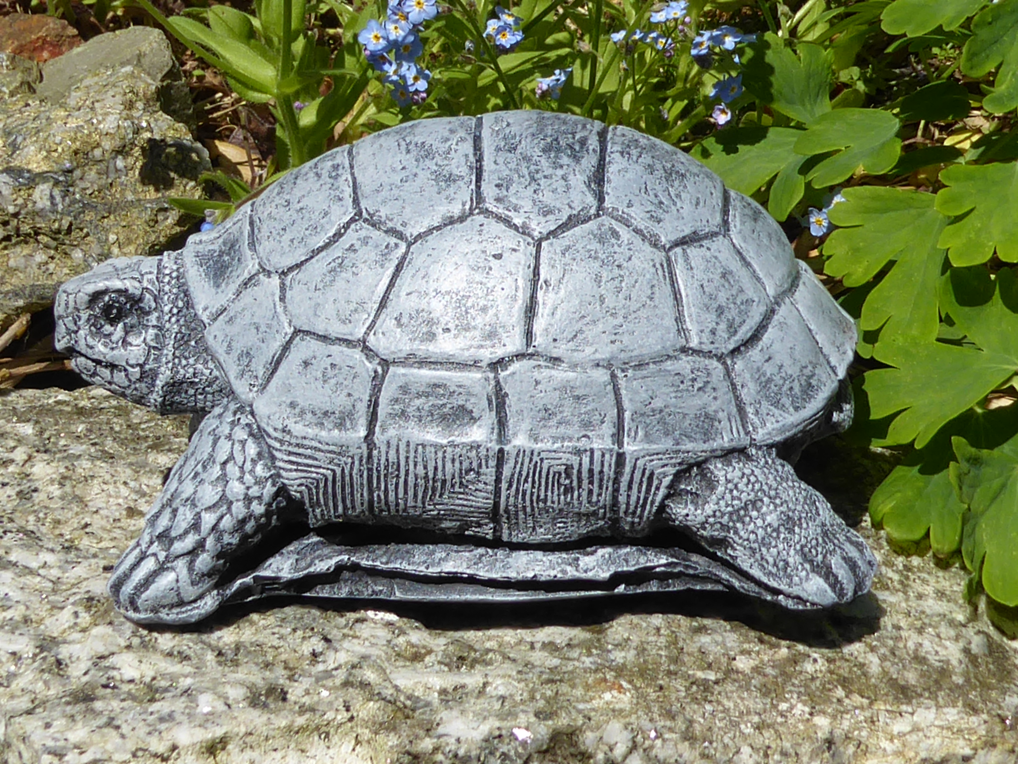 Tortoise Garden Ornament Highly Detailed Handcrafted Cast Stone 18cm long