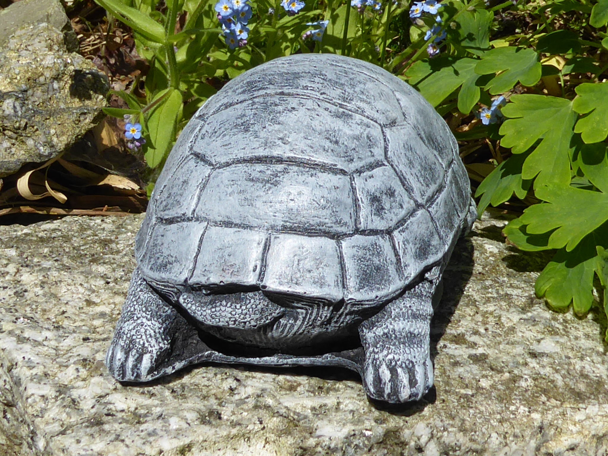 Tortoise Garden Ornament Highly Detailed Handcrafted Cast Stone 18cm long