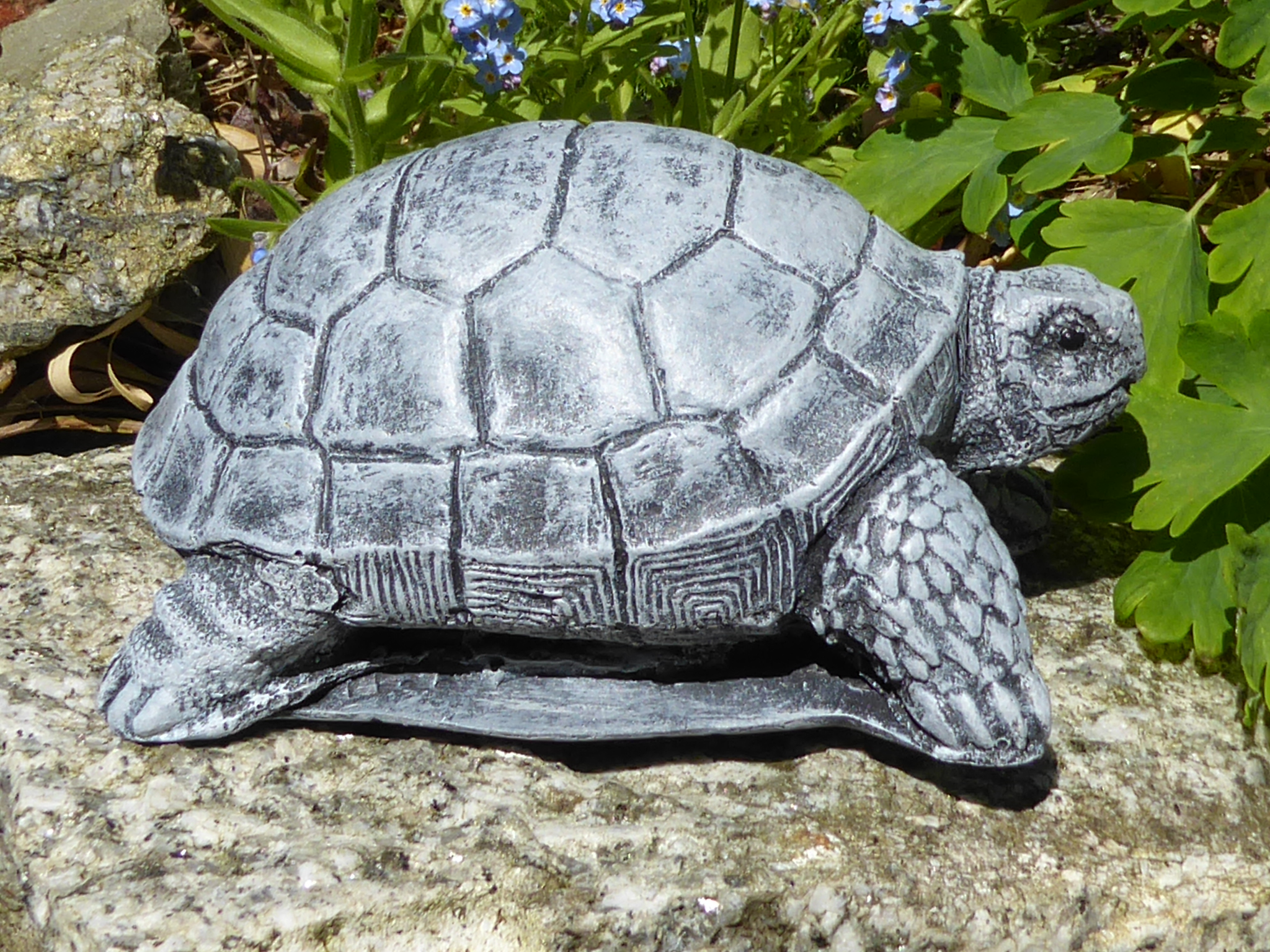 Tortoise Garden Ornament Highly Detailed Handcrafted Cast Stone 18cm long
