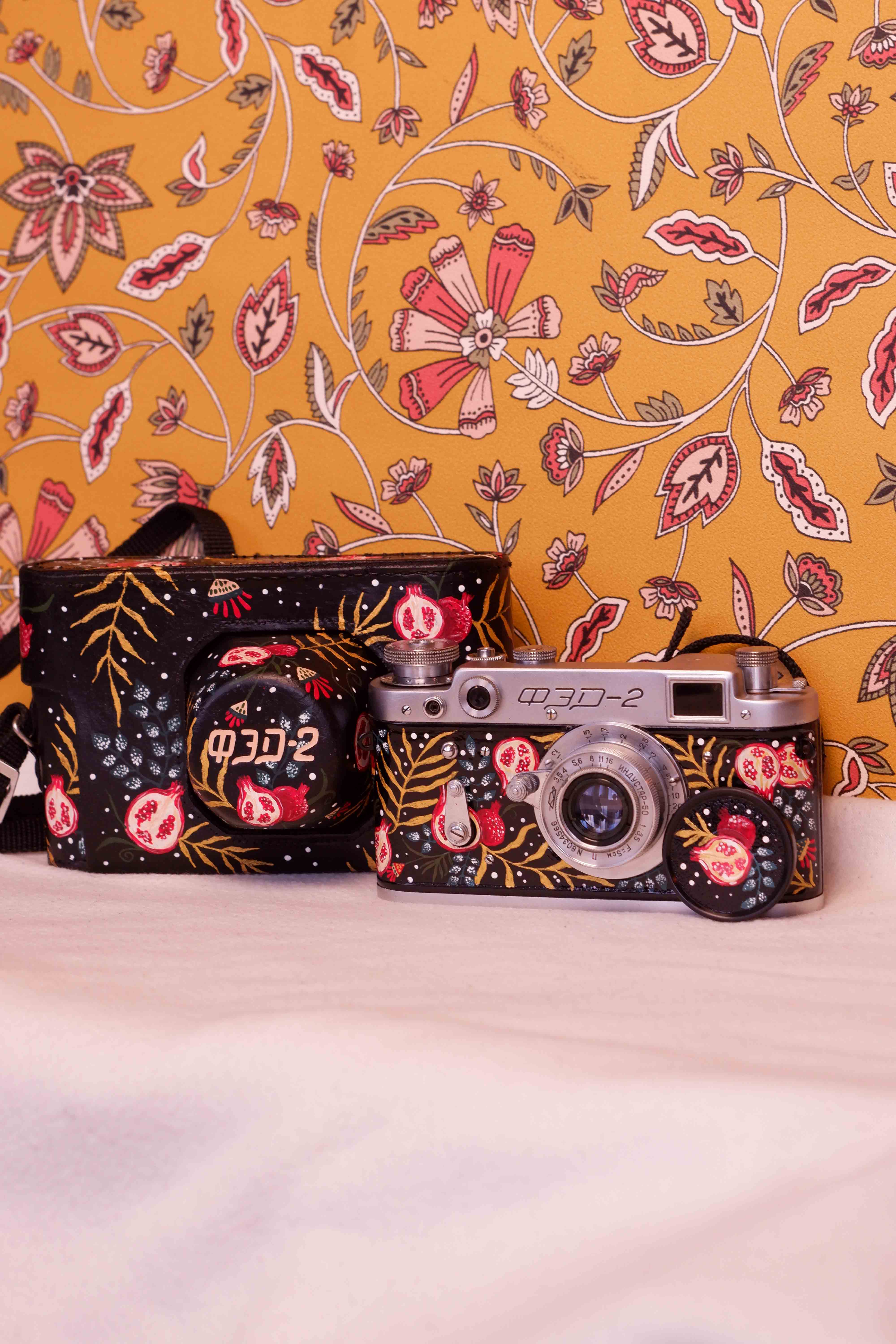 custom camera, fed2 painted