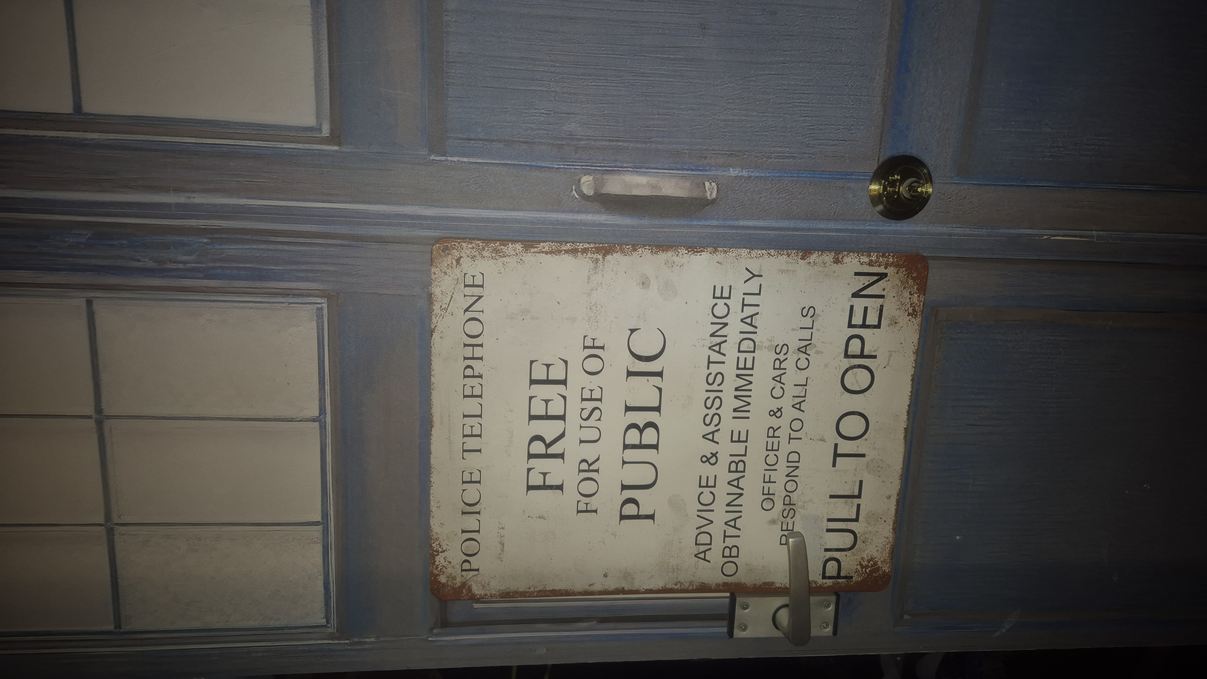 Tardis Door Sign