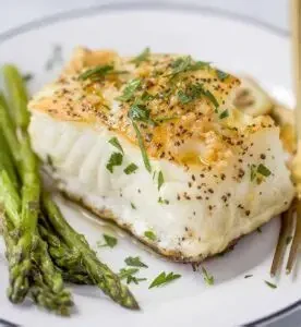 Marinades vs Sauces: Why Some Dishes Need One — and Some Don’t